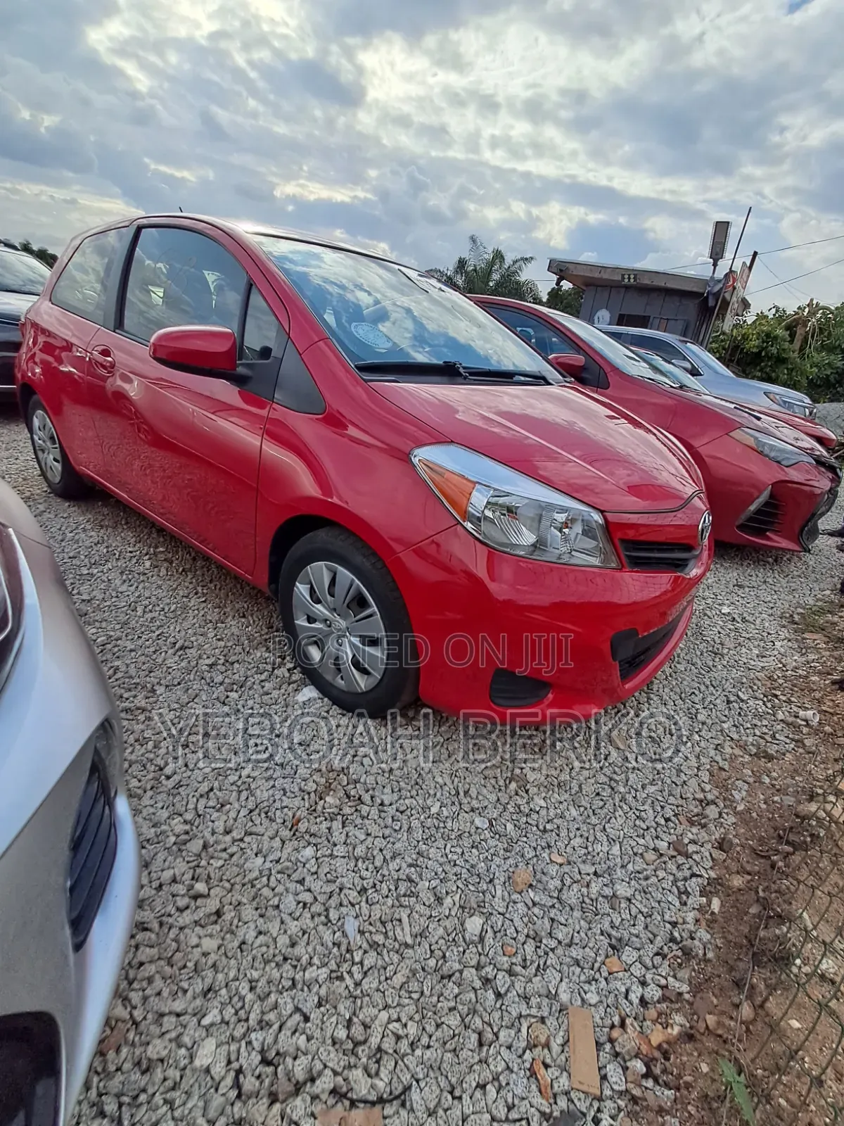 Toyota Yaris 2014 Red