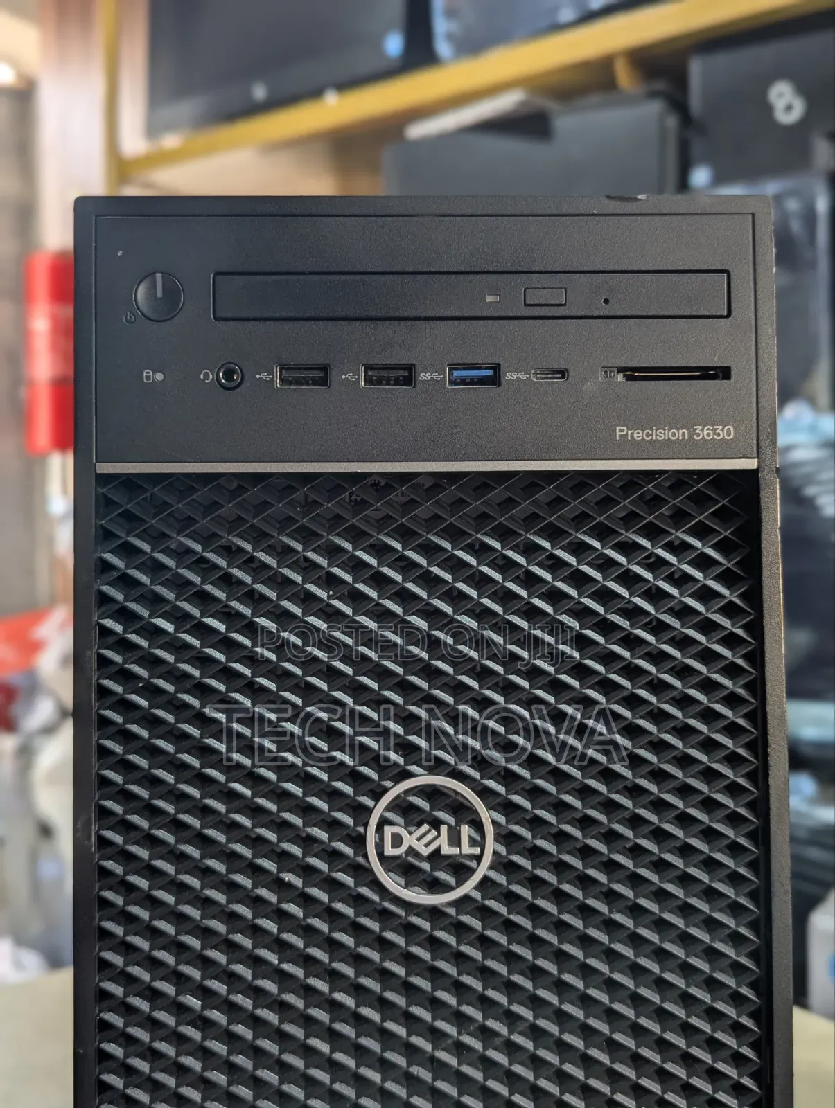Desktop Computer Dell Precision 3000 16GB Intel Xeon HDD+SSD 256GB
