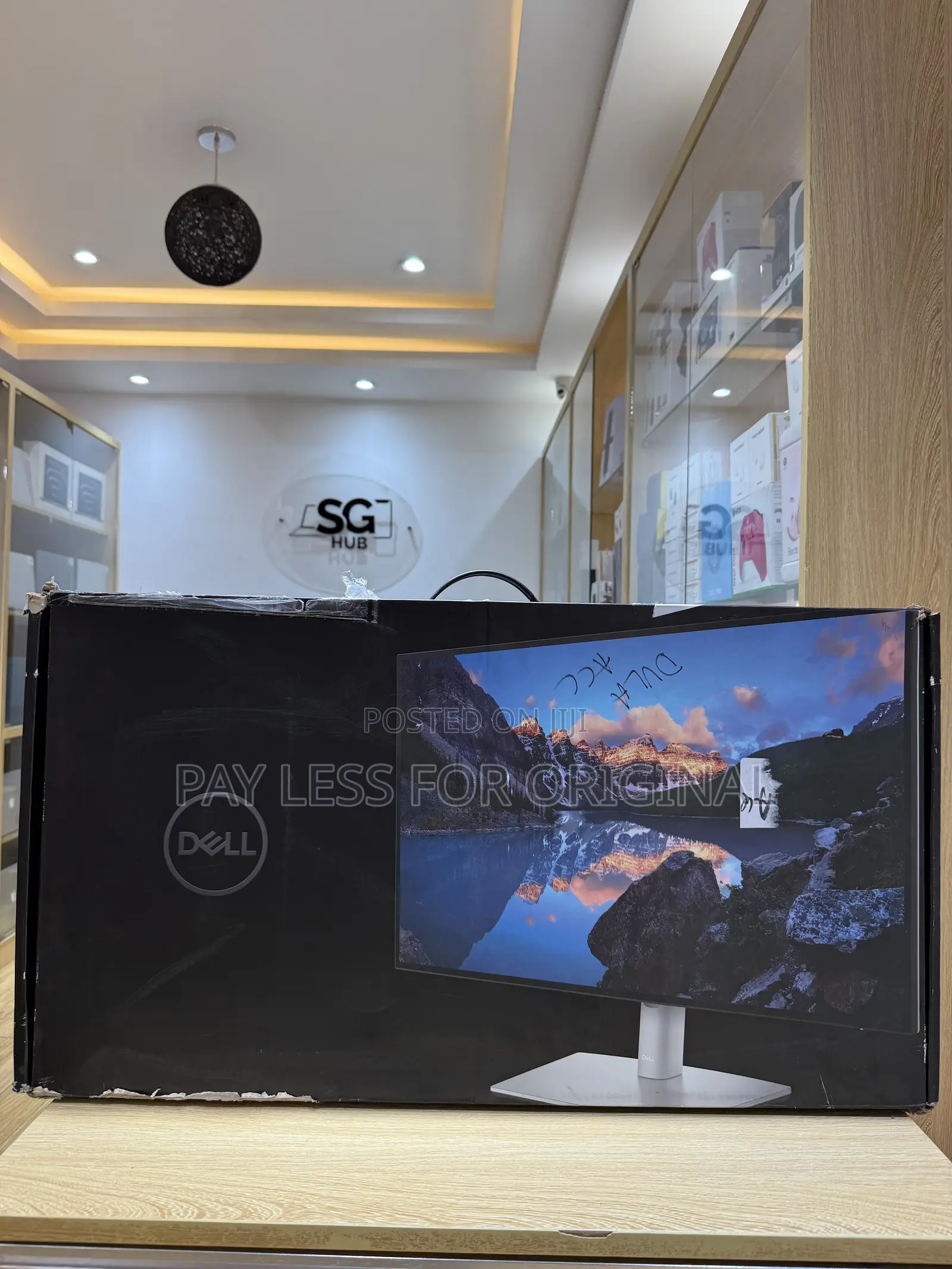 Dell Ultrasharp 27 USB-C Hub Monitor