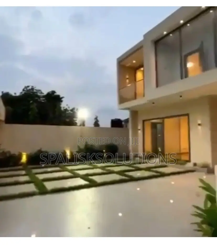 4bdrm House in Ashaley Botwe for sale