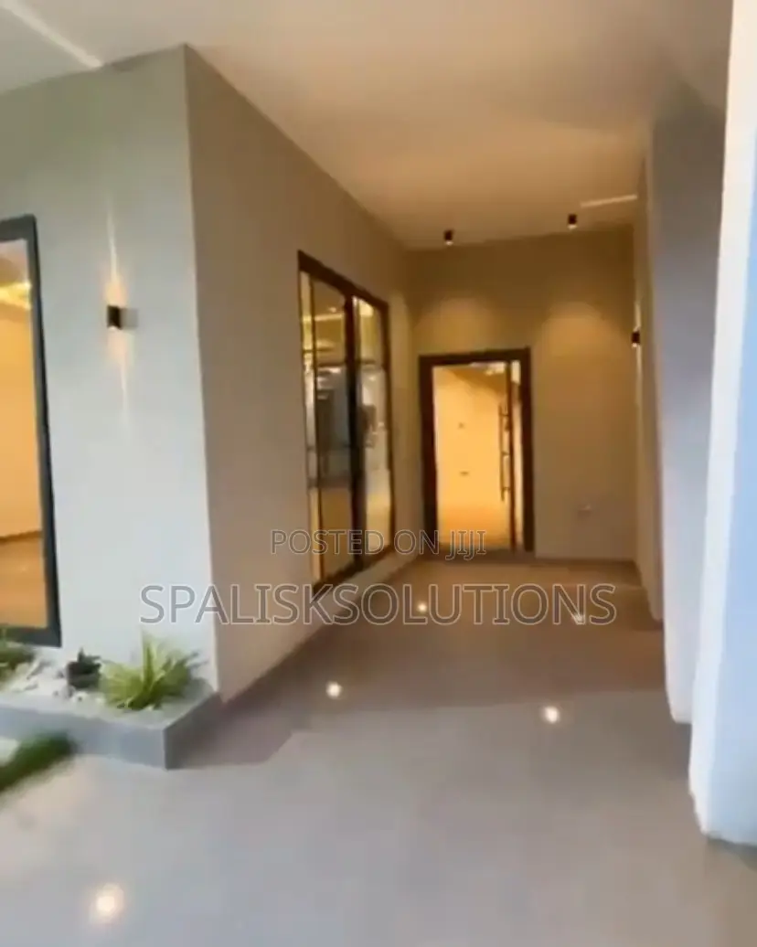 4bdrm House in Ashaley Botwe for sale