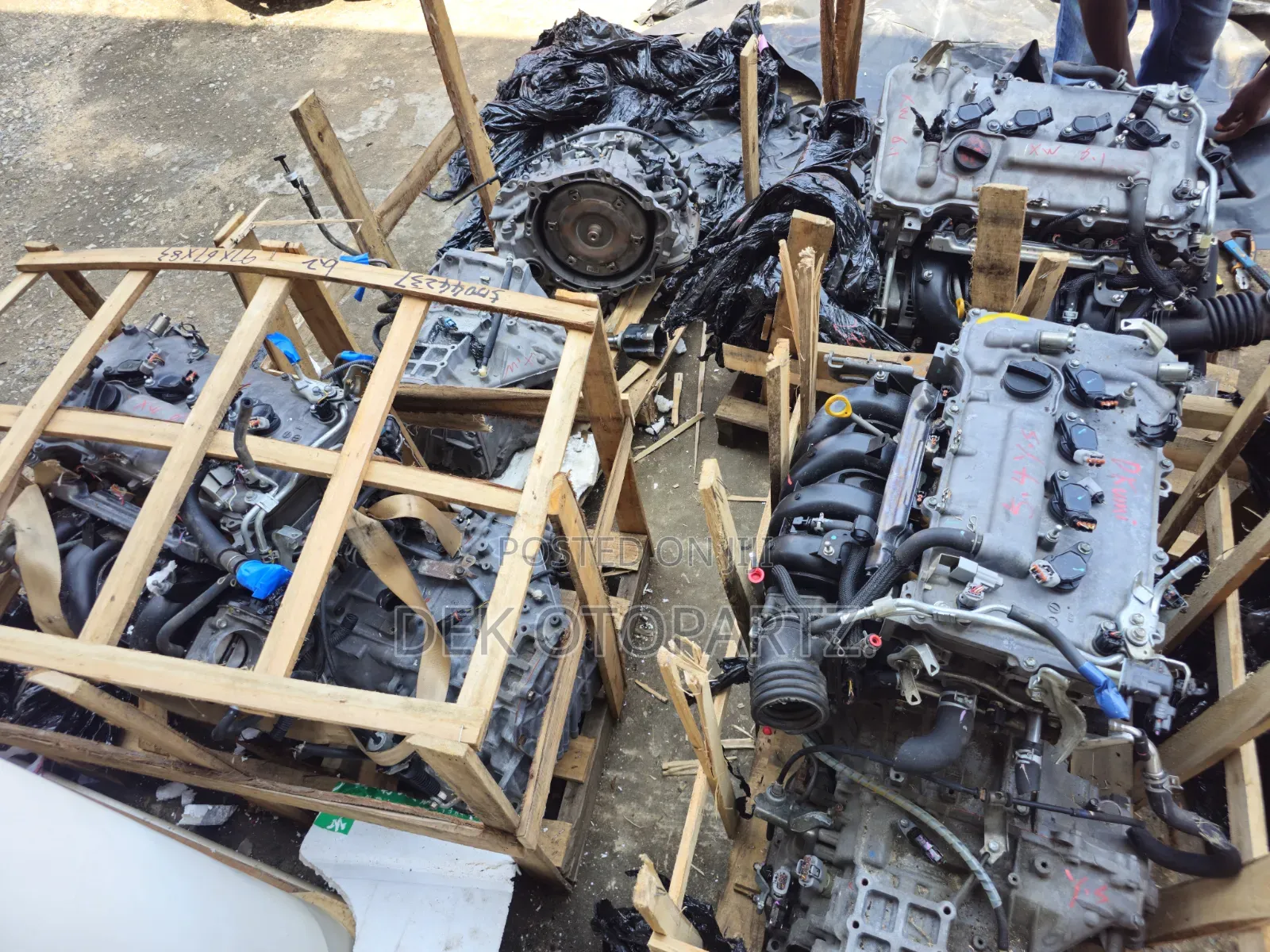 Toyota Corolla 2zr 2009 to 2013 Engine + Gearbox(japan Version)