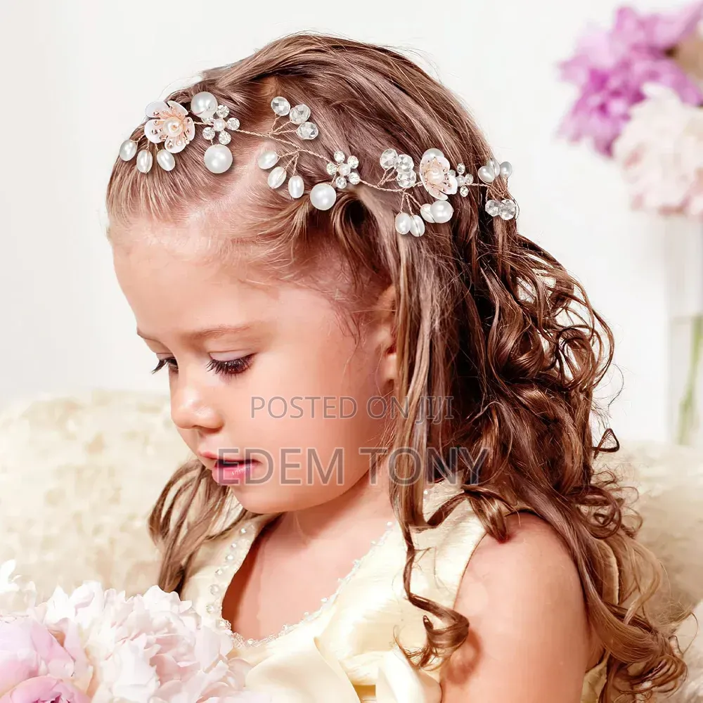 Elegant Bridal/Flower Girl Hair Vine Adorned With Delicate Faux Pearls