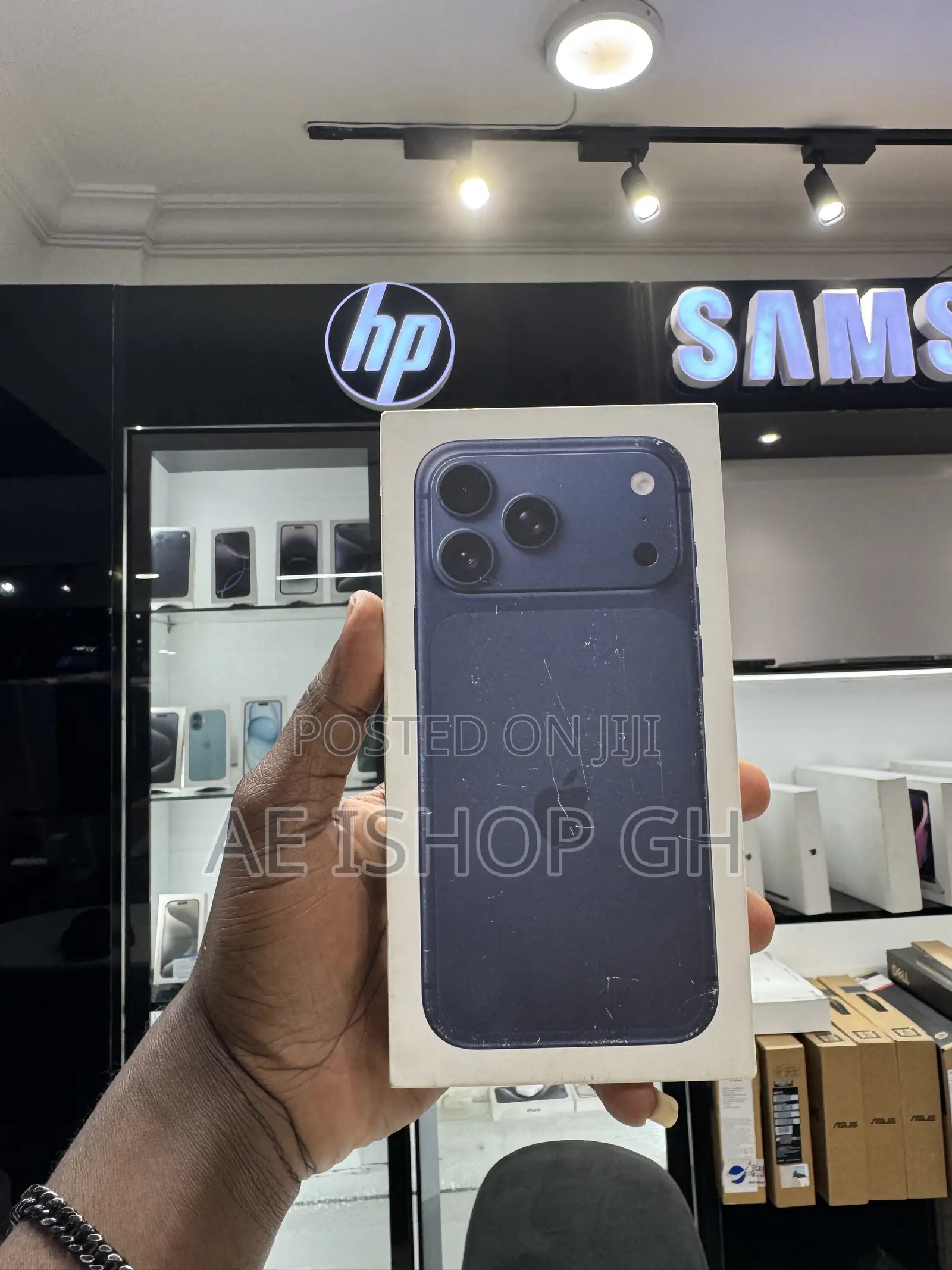 New Apple iPhone 17 Pro Max 1 TB Blue