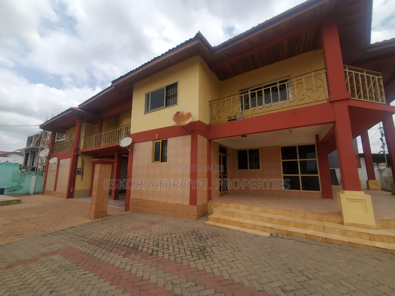 5bdrm House in East Legon American for rent