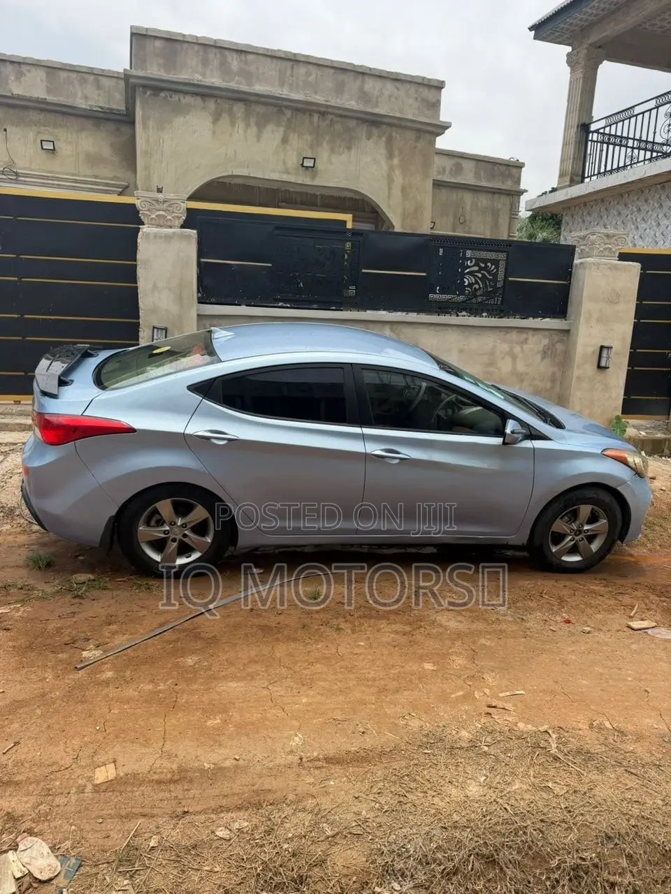 Hyundai Elantra Limited Sedan FWD (1.8L 4cyl 6A) 2013 Blue