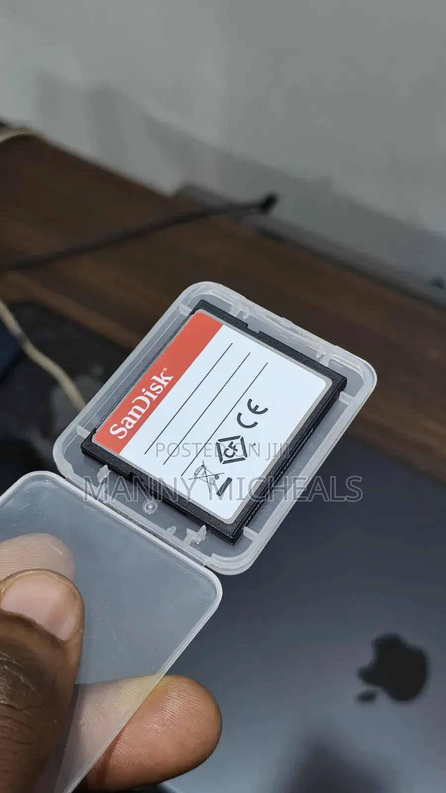 DSLR Camera Sandisk Extreme Memory Card