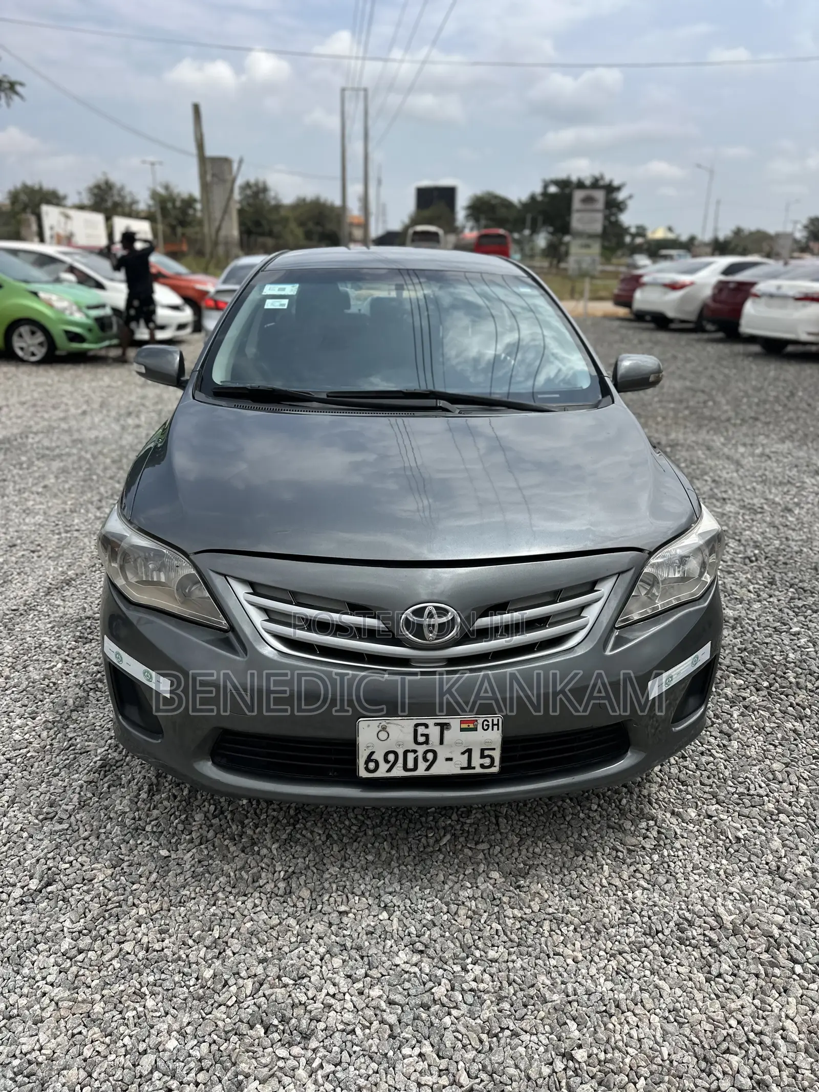Toyota Corolla S 4dr Sedan (1.8L 4cyl 4A) 2013 Gray