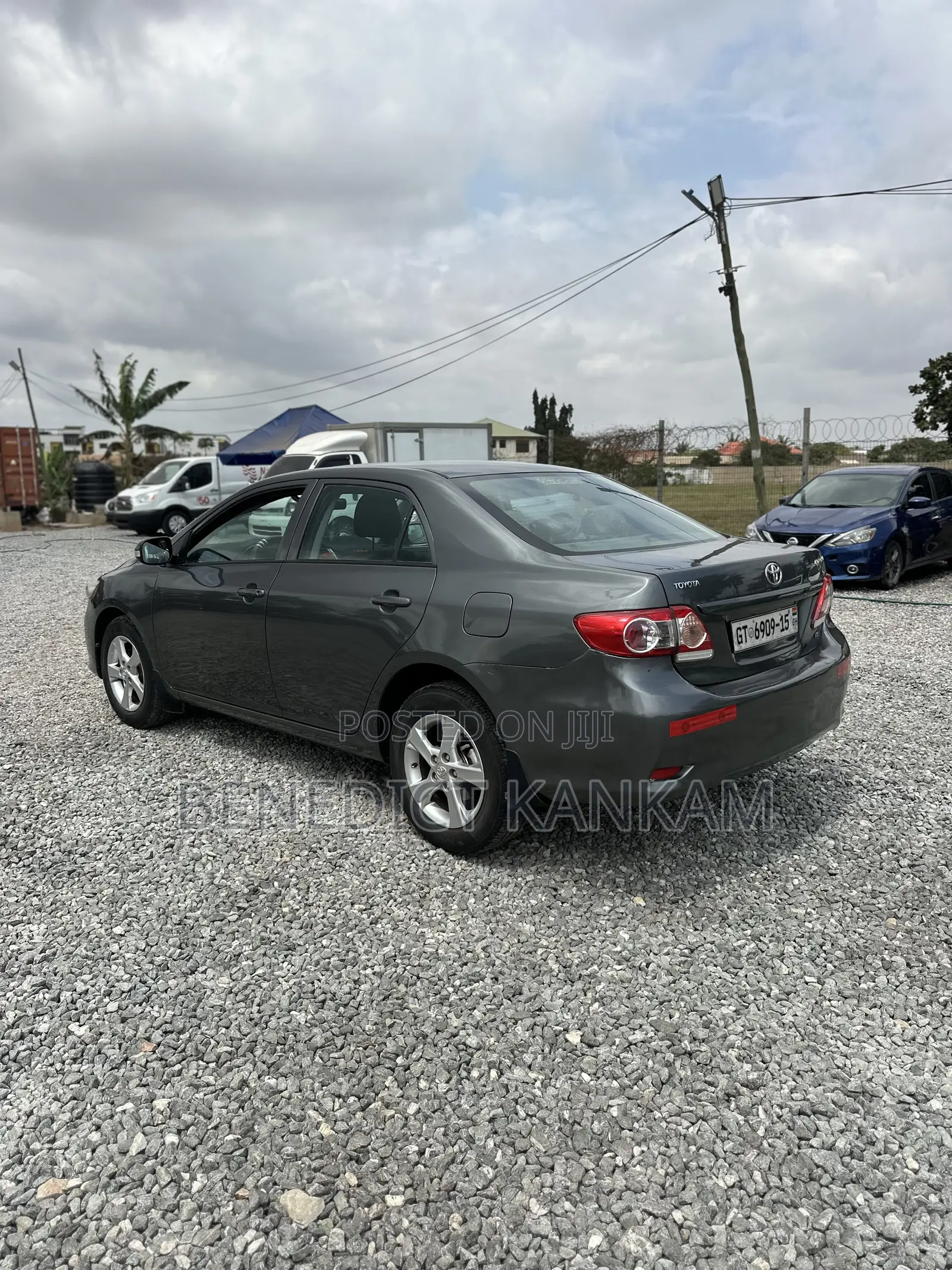 Toyota Corolla S 4dr Sedan (1.8L 4cyl 4A) 2013 Gray