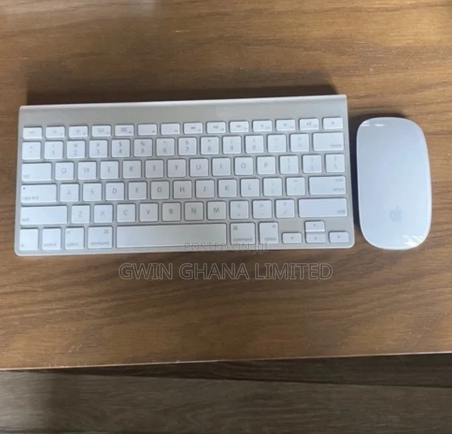 A Set of Apple Magic Mouse and Keyboard. Wirless (Bluetooth) Battery.