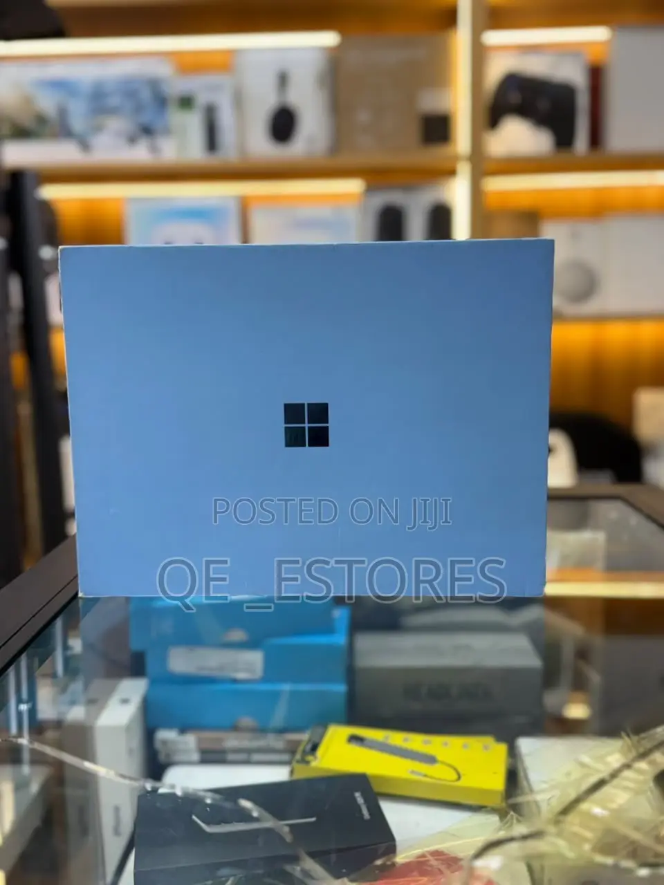New Microsoft Surface Pro 11th Edition, a Copilot+ PC 16GB SSD 512GB