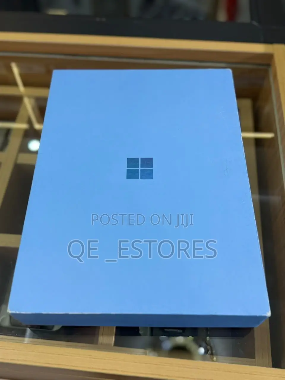New Microsoft Surface Pro 11th Edition, a Copilot+ PC 16GB SSD 512GB
