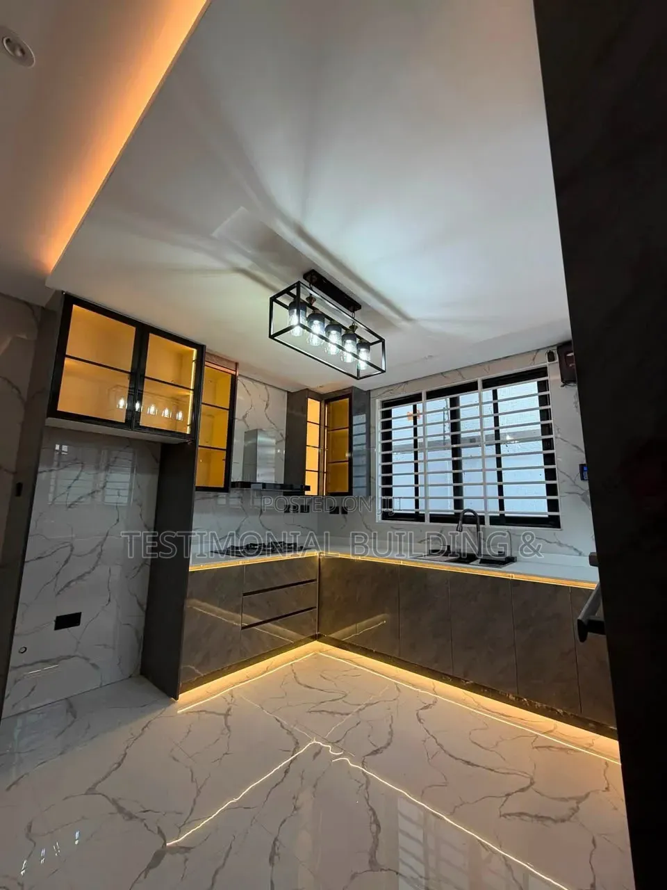 Furnished 4bdrm House in Testimonial Building, Police Station for sale