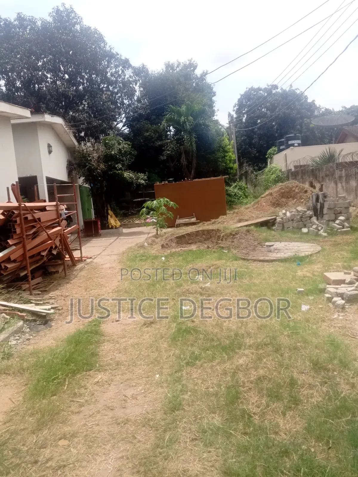 8bdrm House in Bestchoice, Airport Residential Area for sale