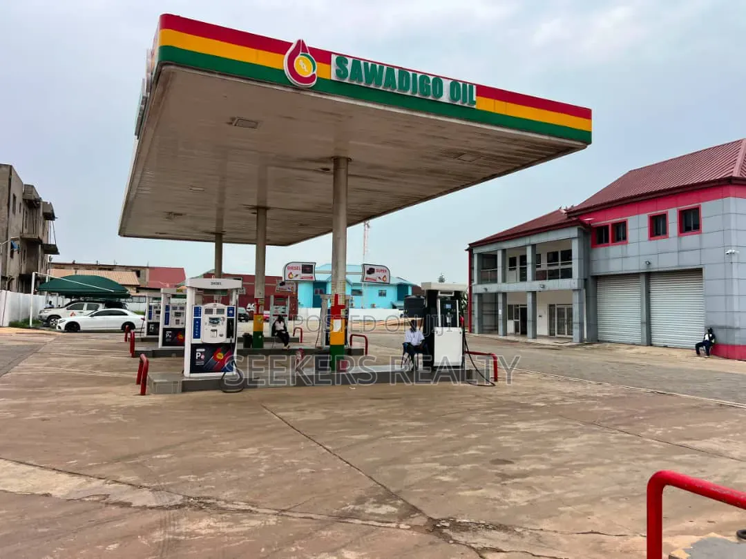 Filling Station for Auction Sale Adjiringanor School Junction.