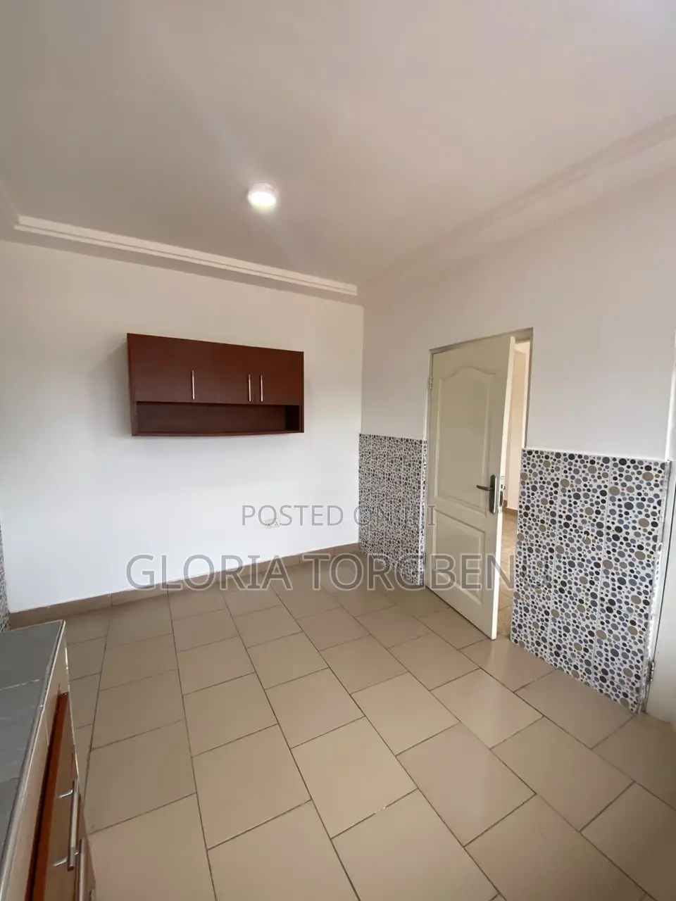 2bdrm Apartment in Lake Side Estate for rent