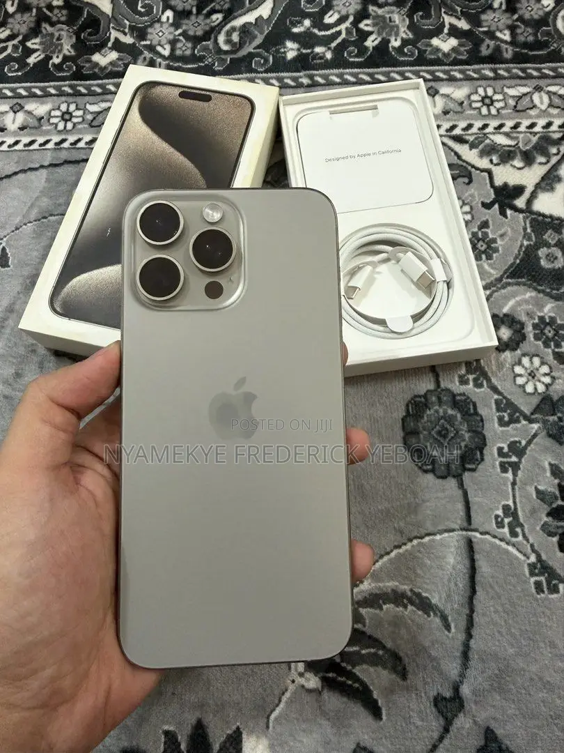 Apple iPhone 15 Pro Max 512 GB Gray
