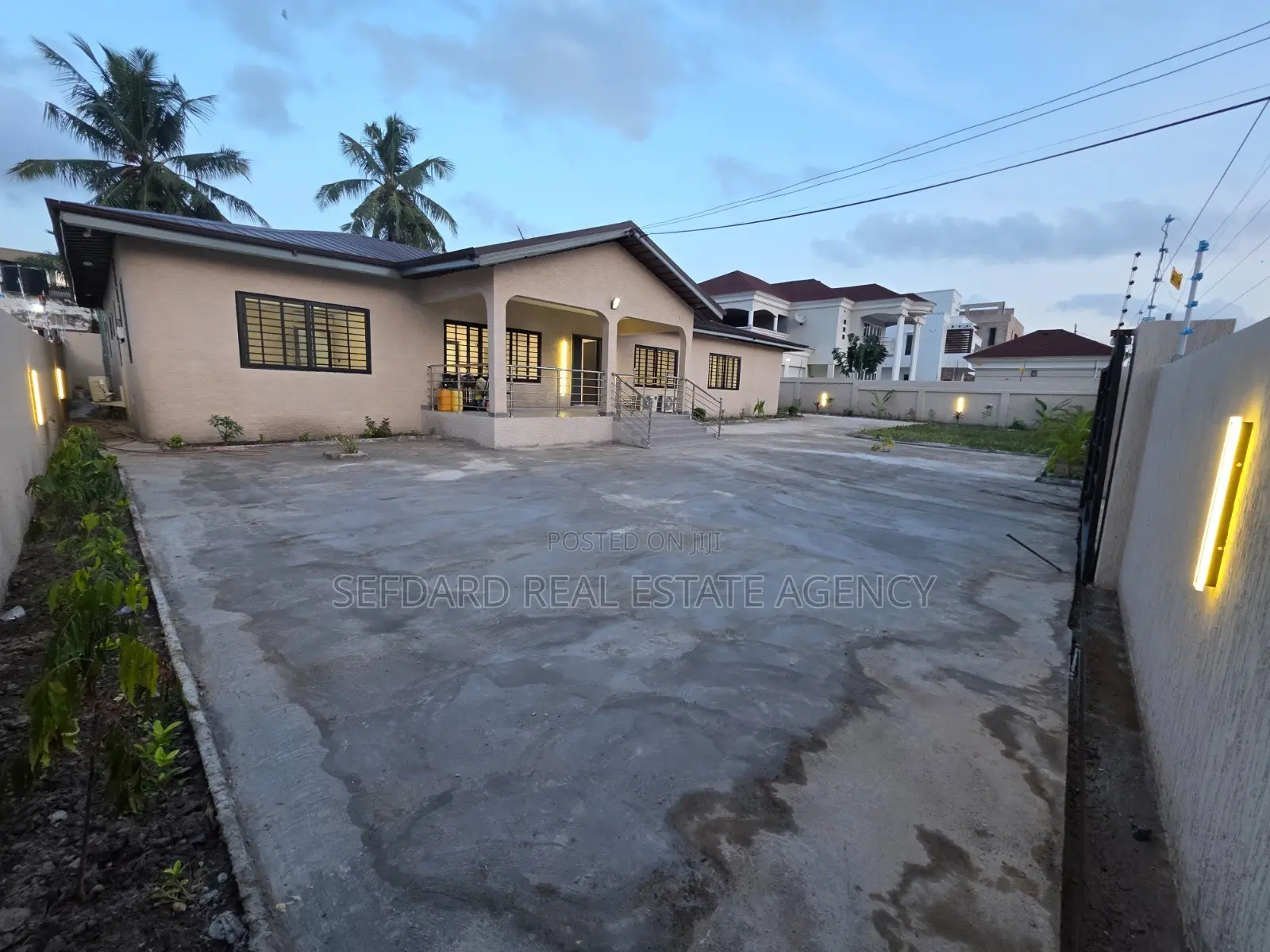 5bdrm House in Sefdard Properties, Tseaddo for rent