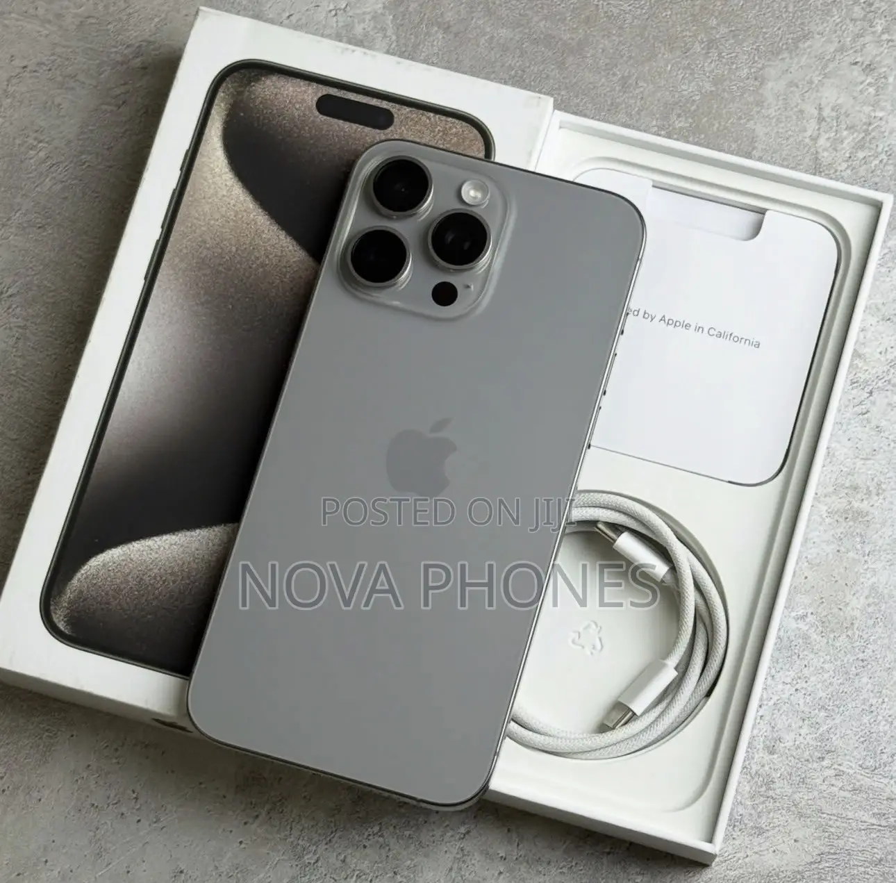 New Apple iPhone 15 Pro Max 256 GB Silver