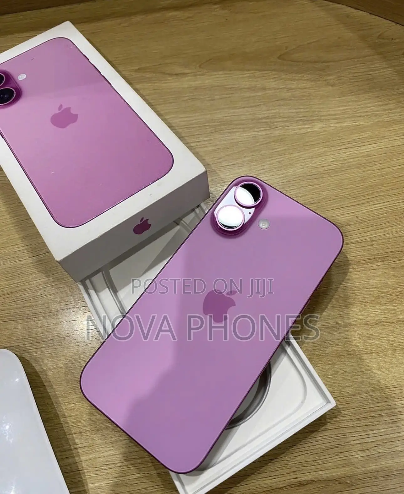 New Apple iPhone 16 128 GB Pink