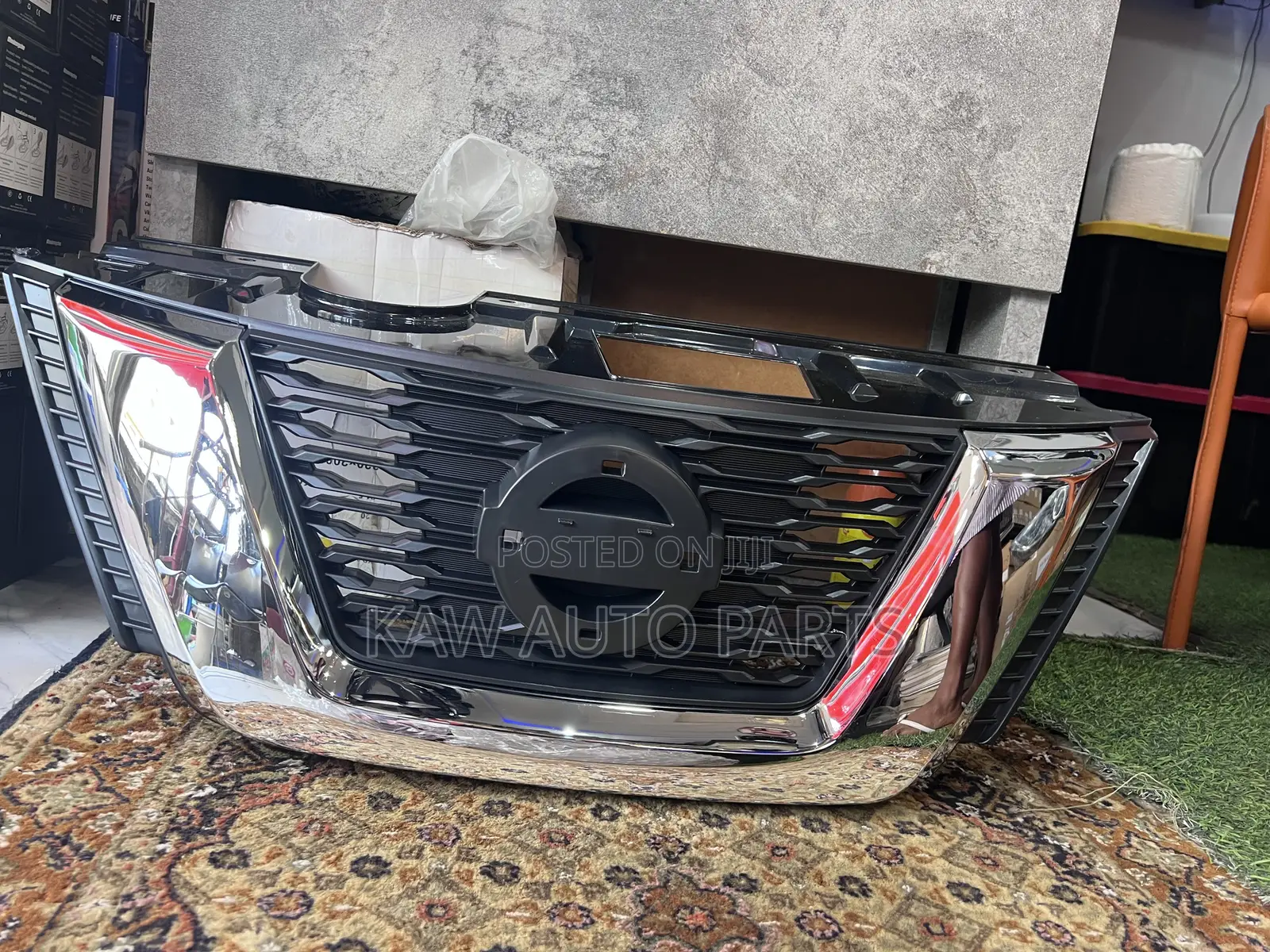 2017,2018,2019 Front Grille for Nissan Rogue