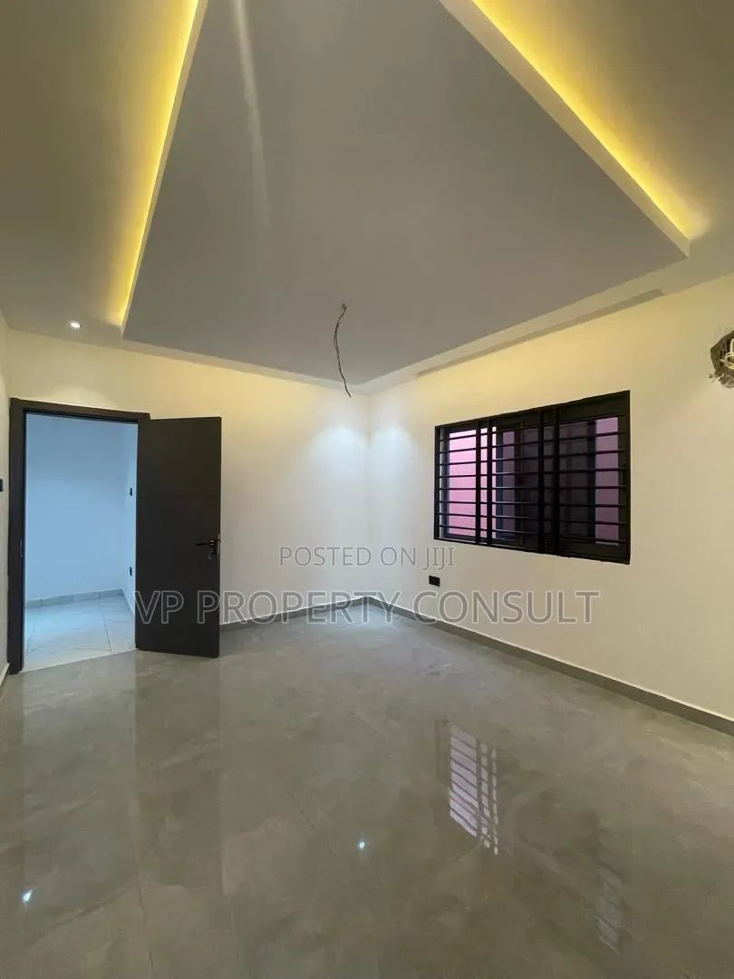 4bdrm House in Ghana Flag for sale