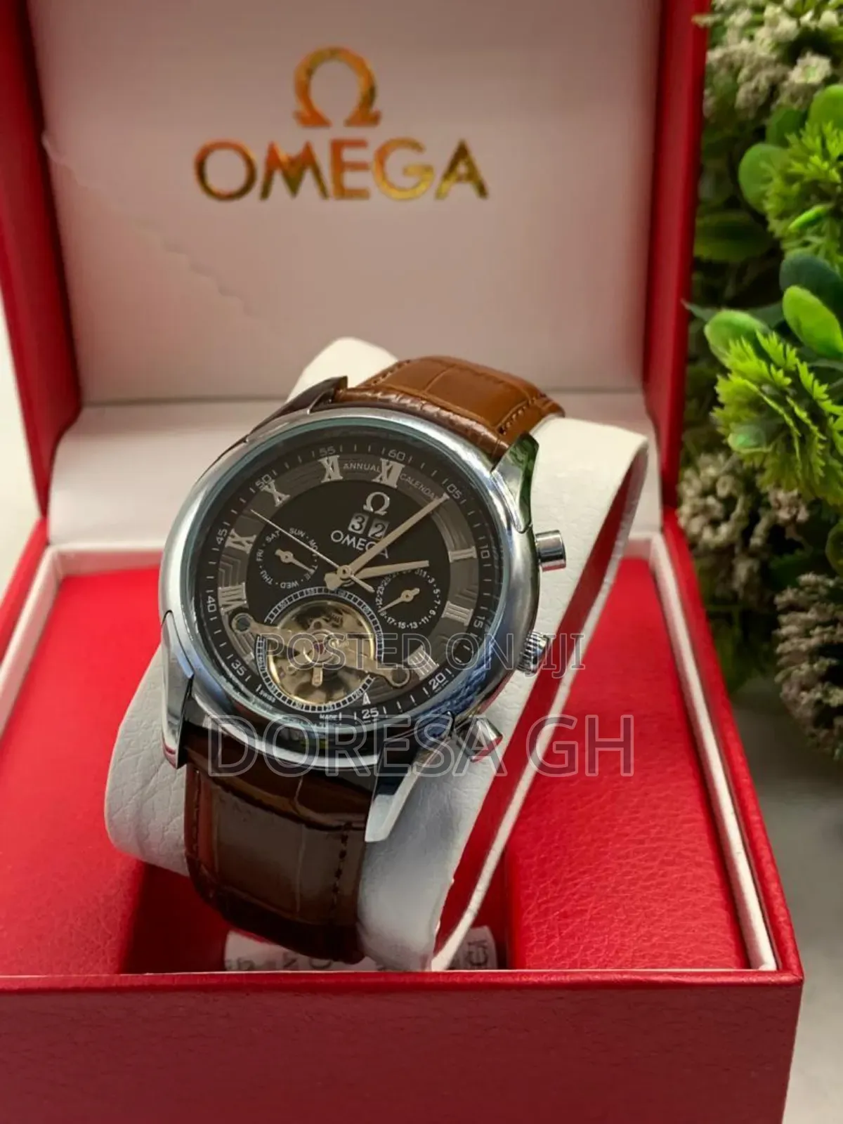 Omega Automatic Leather Watch for Men – Classic Mechanical Wristwatch
