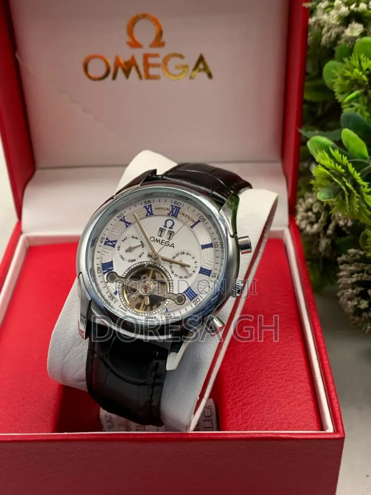 Omega Automatic Leather Watch for Men – Classic Mechanical Wristwatch