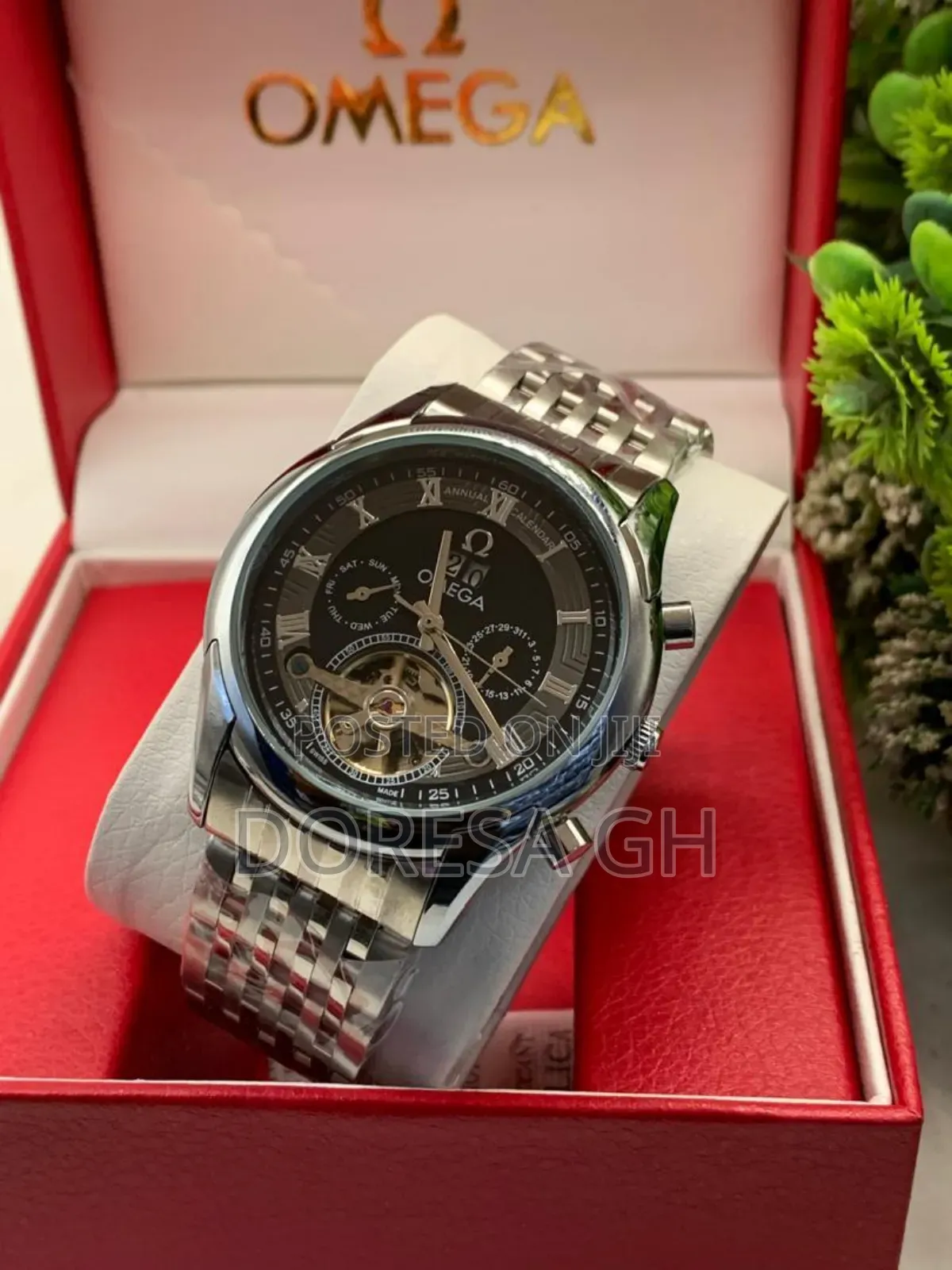 Omega Automatic Stainless Steel Watch for Men – Classic Wristwatch