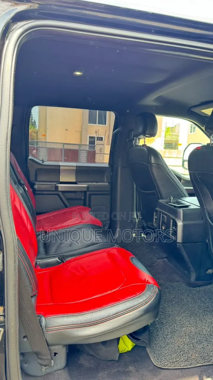 Ford F-150 2016 Black