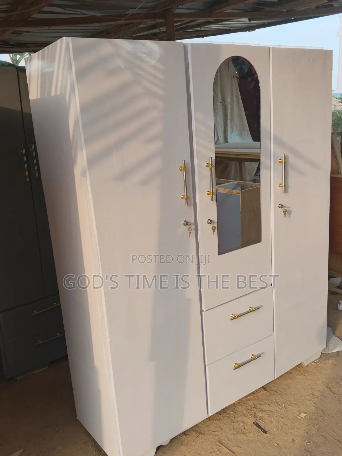 Wardrobes Three in One With Good Material