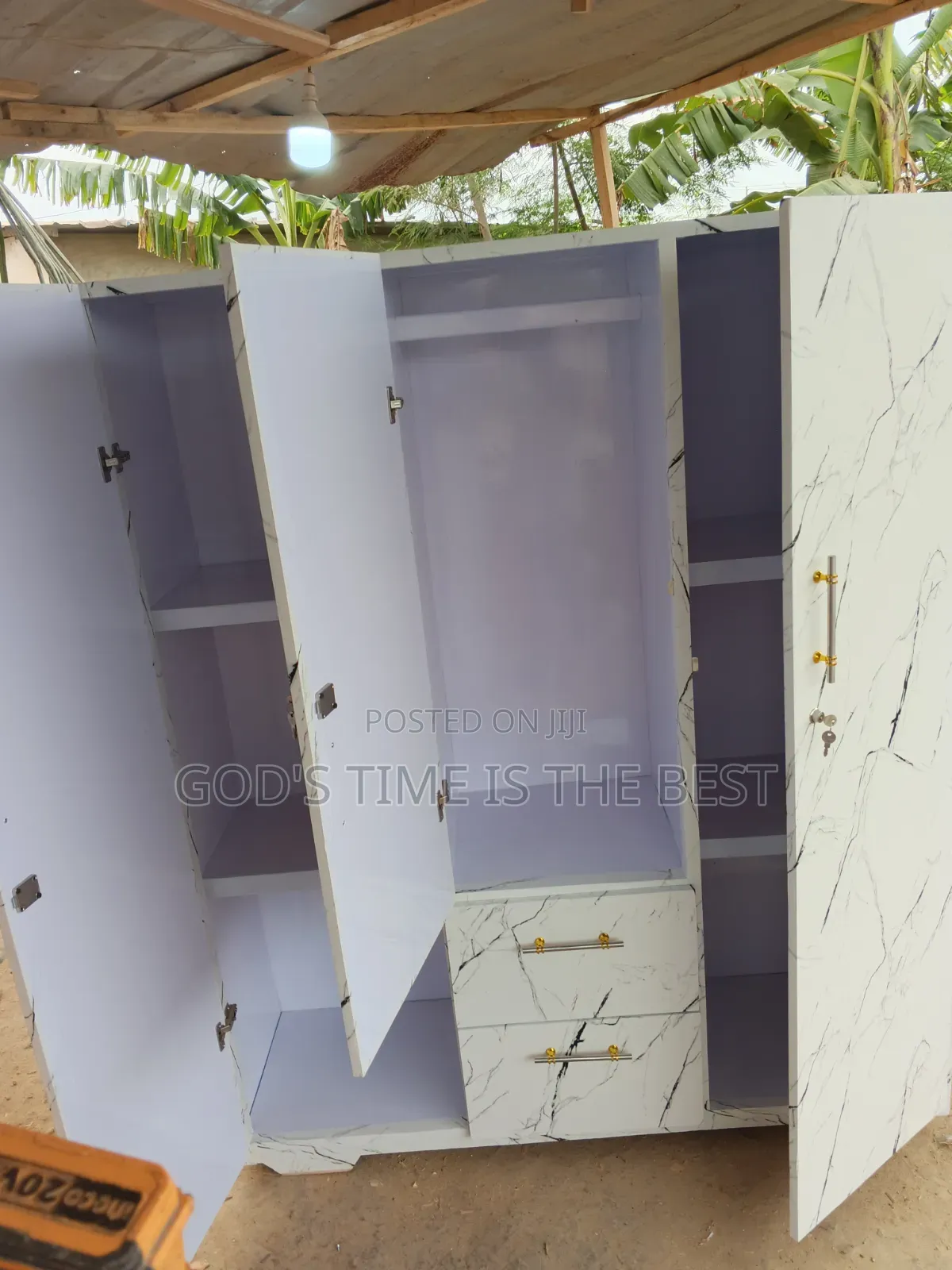 Wardrobes Three in One With Good Material