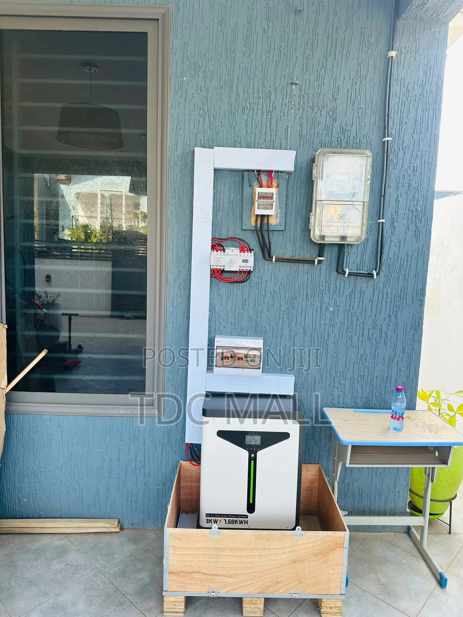 7.68Kwh LifeP04 All-in-One Solar Energy Storage + 5 Panels