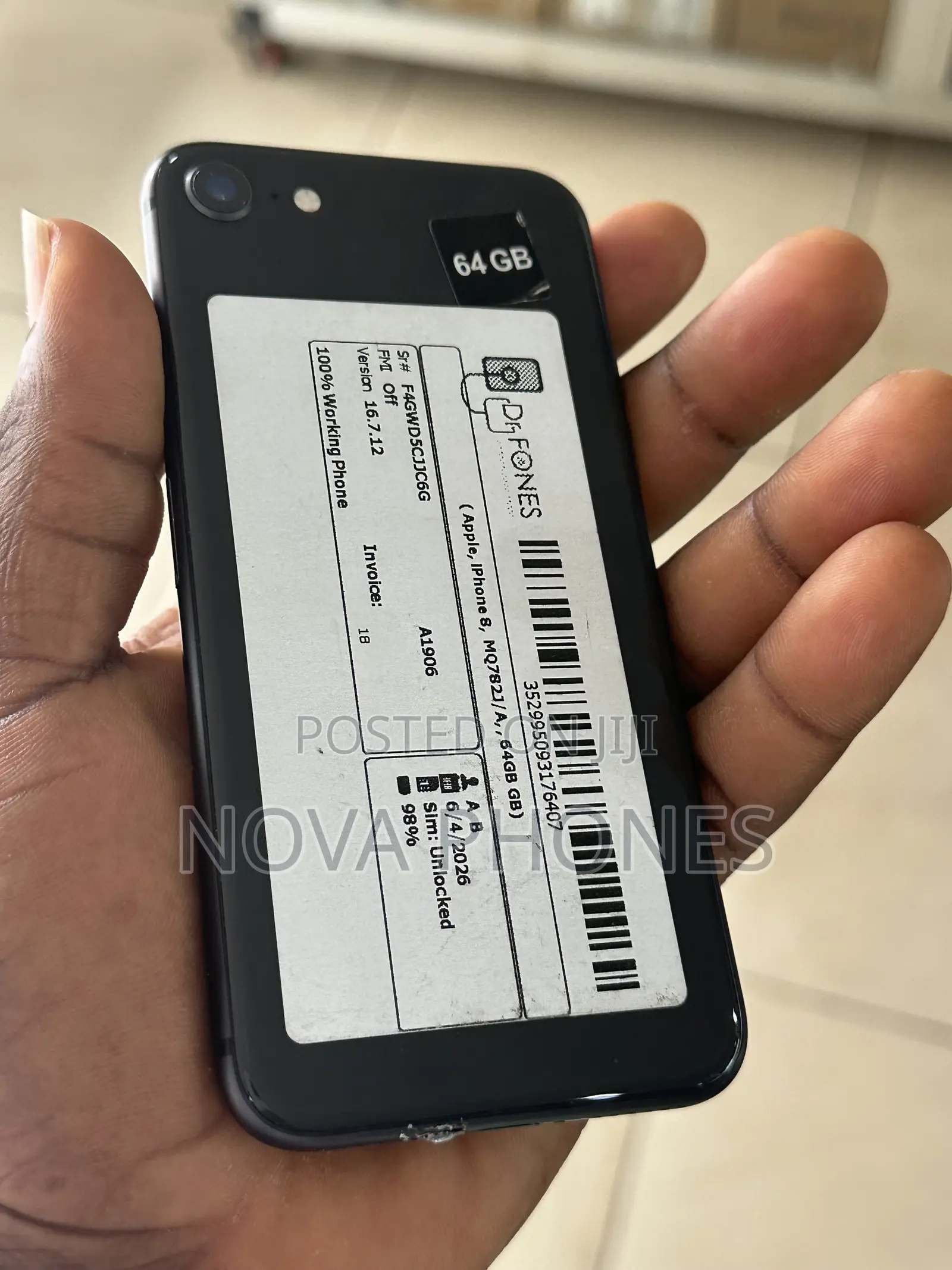 Apple iPhone 8 64 GB Black