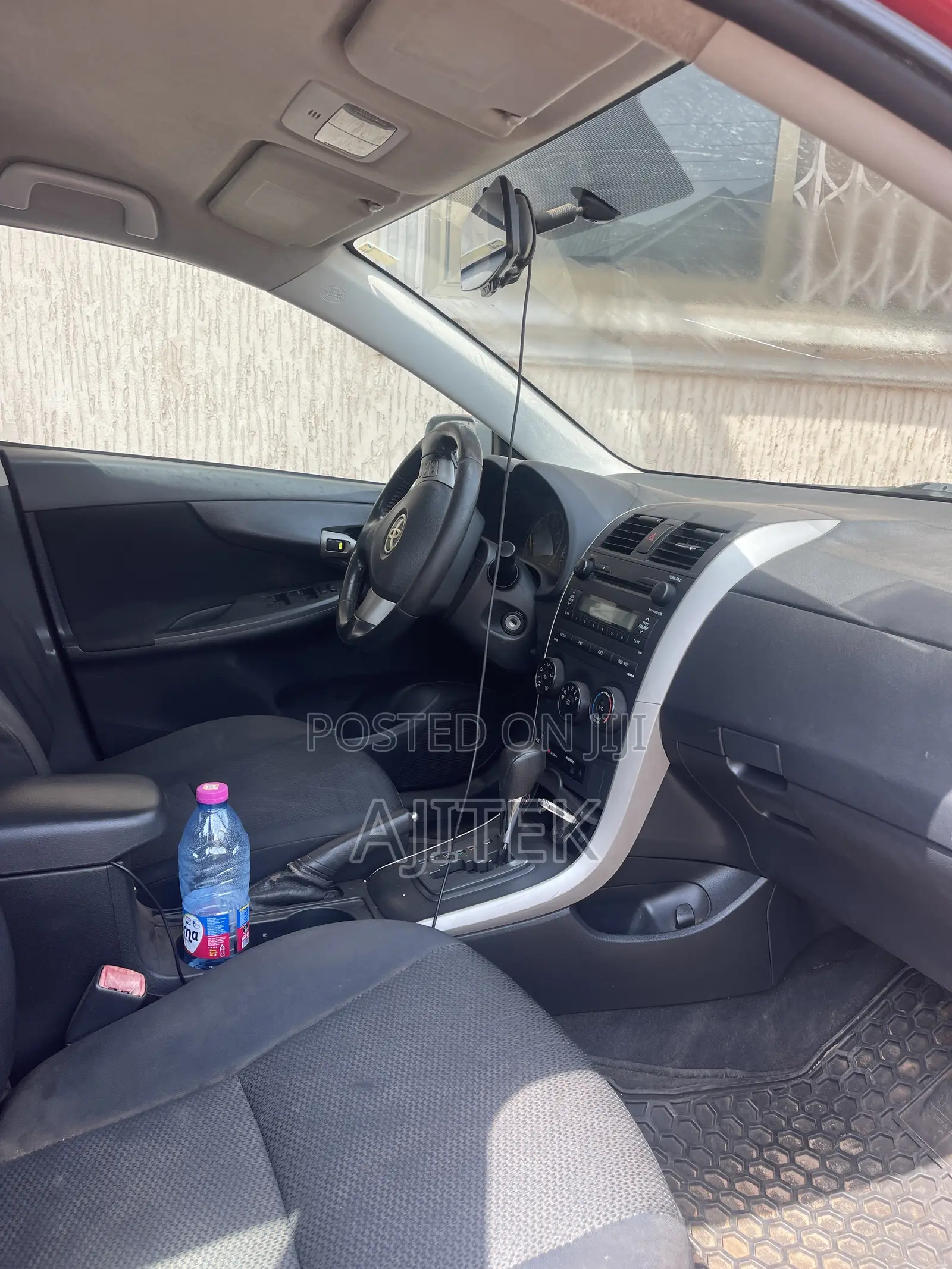 Toyota Corolla 2010 Red