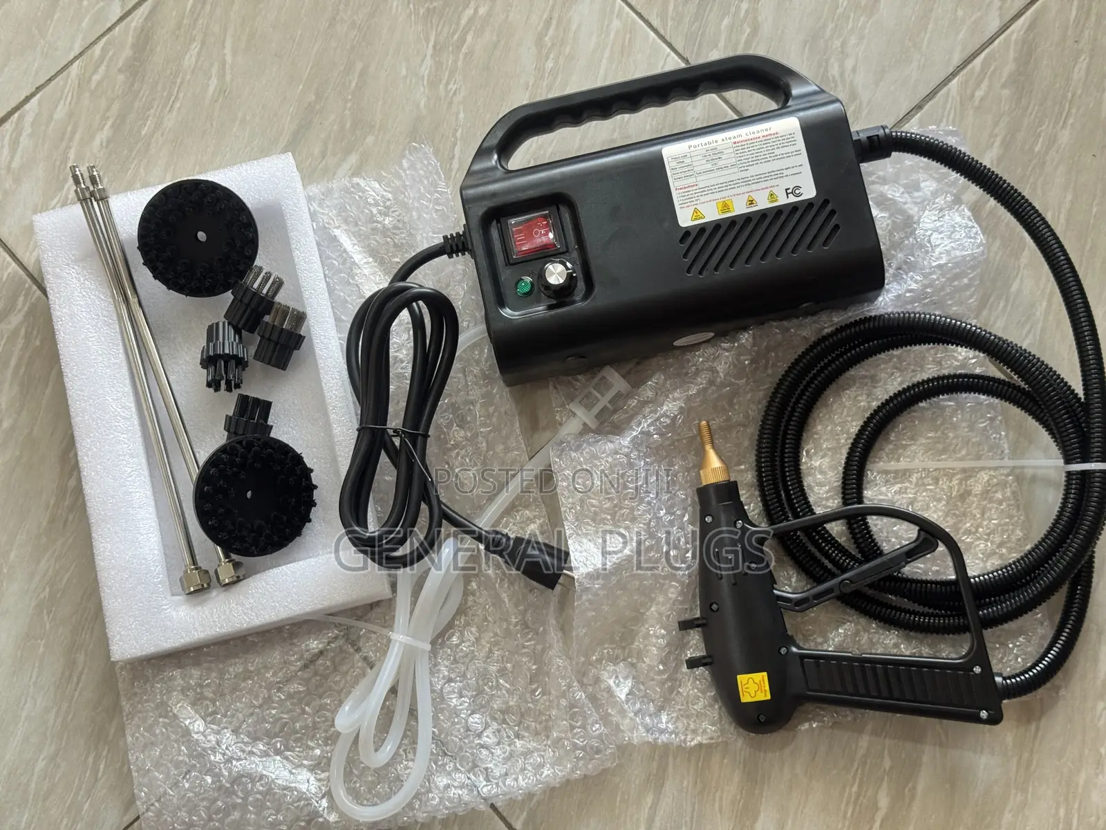 All Purpose Luxury Deep Hot Steam Cleaner for Cars , AC , Kitchen Etc