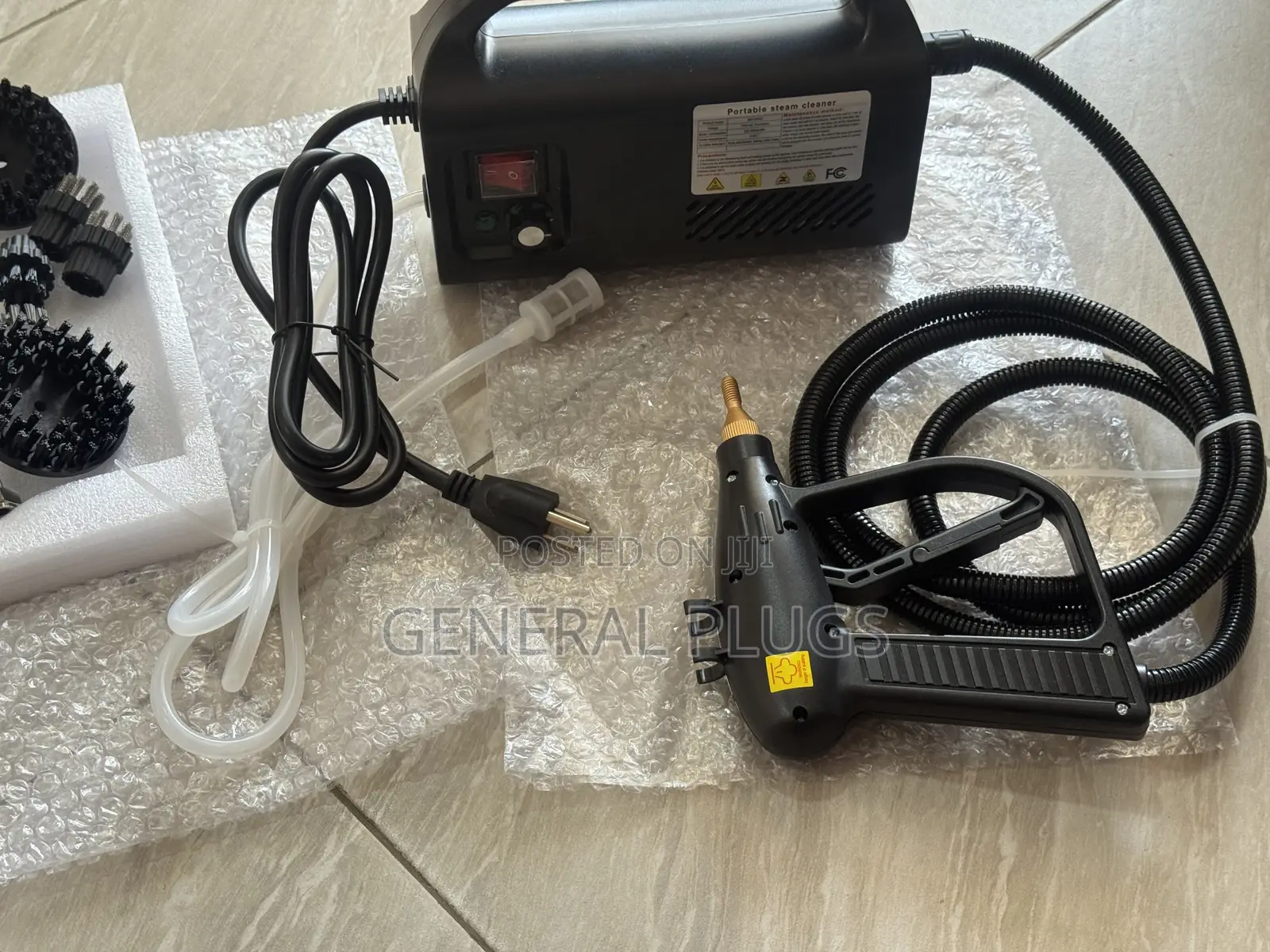 All Purpose Luxury Deep Hot Steam Cleaner for Cars , AC , Kitchen Etc