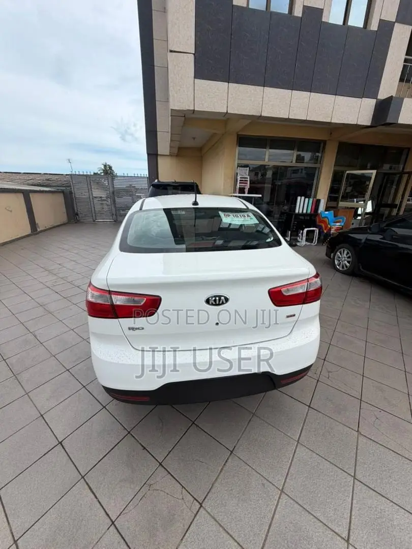 Kia Rio 2015 White