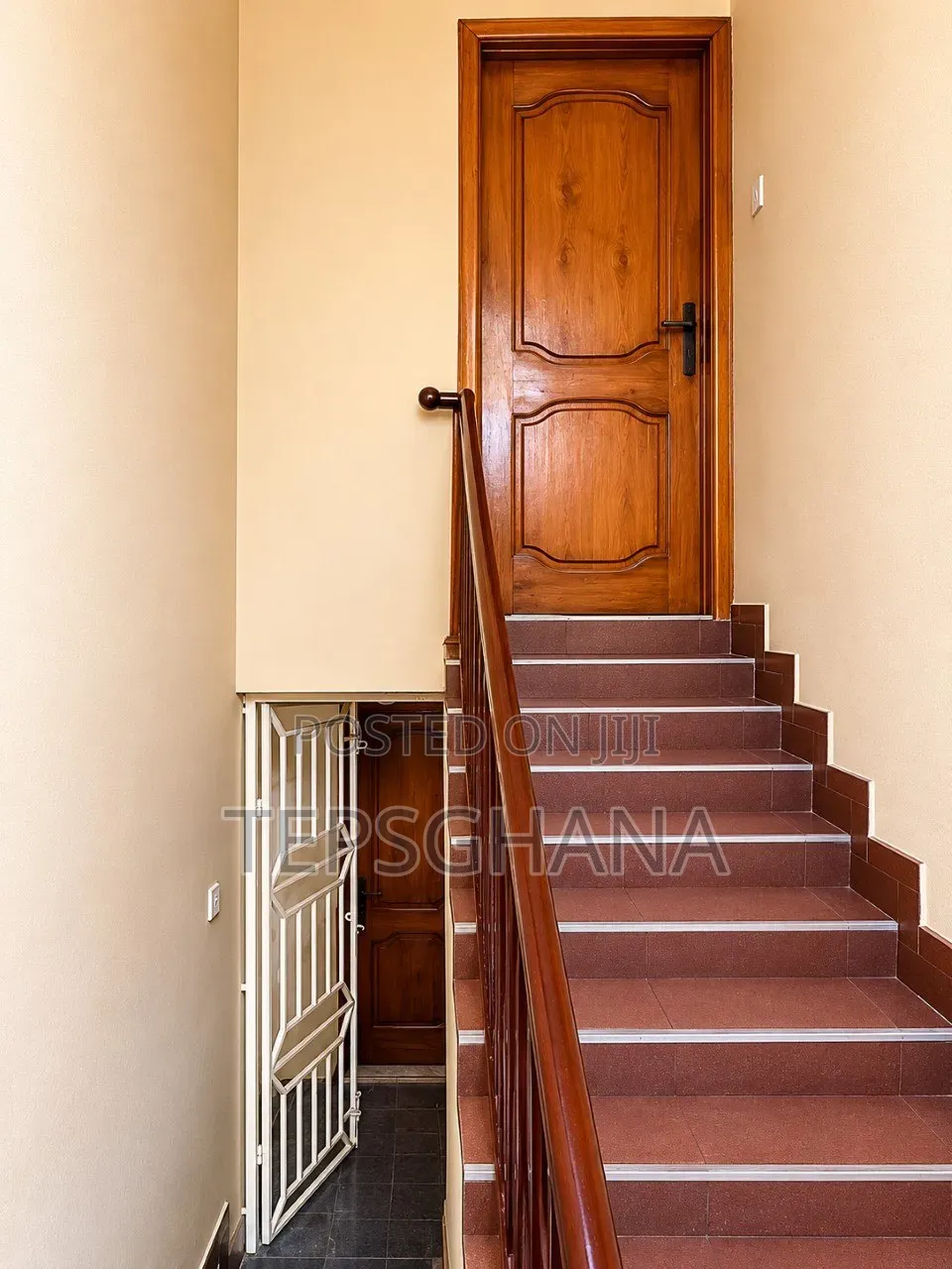 9bdrm House in Kokompe for sale