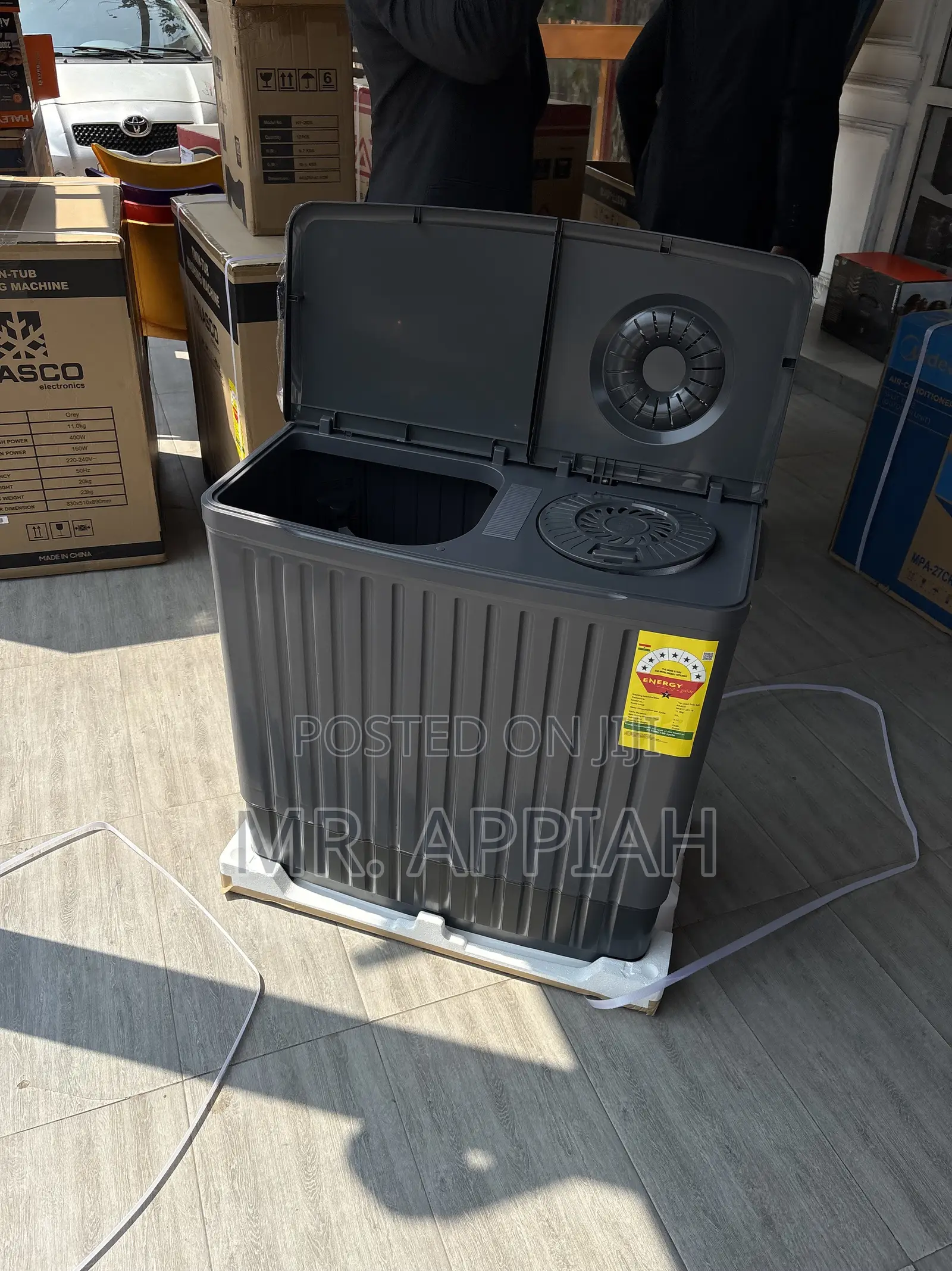 Extremely Classic TCL 11kg Semi-Automatic Washing Machine(Spin Dry).