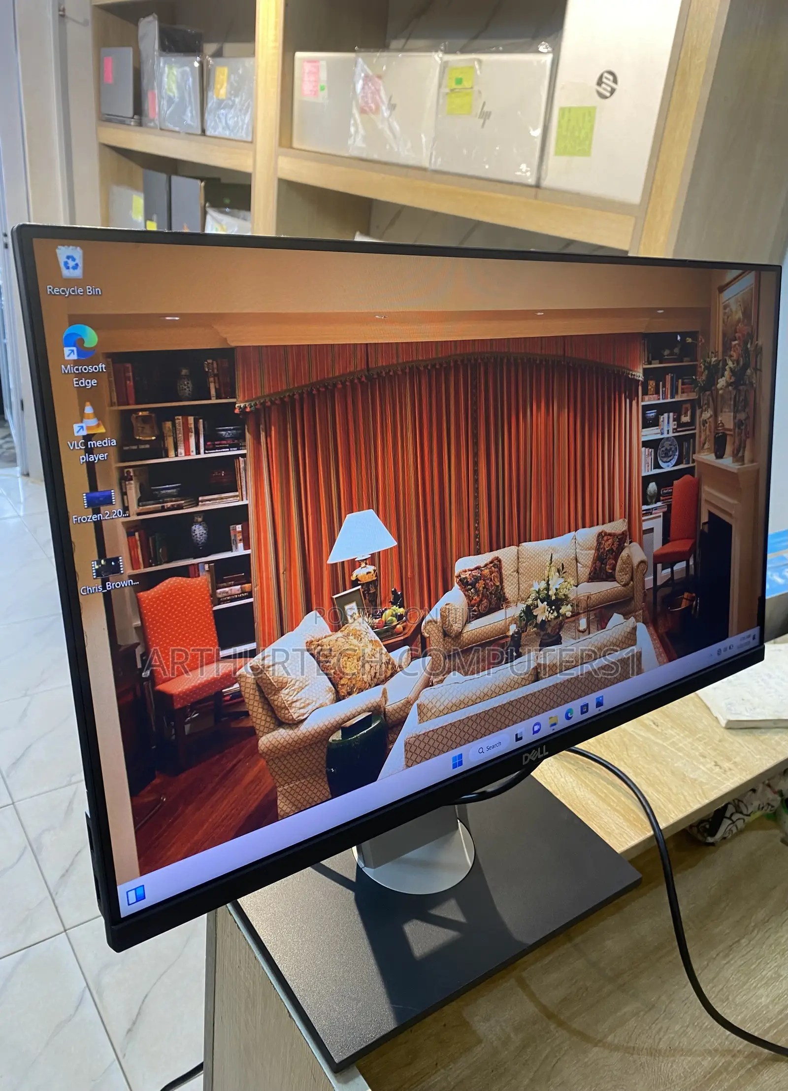 Dell Flat Panel Monitor 2019