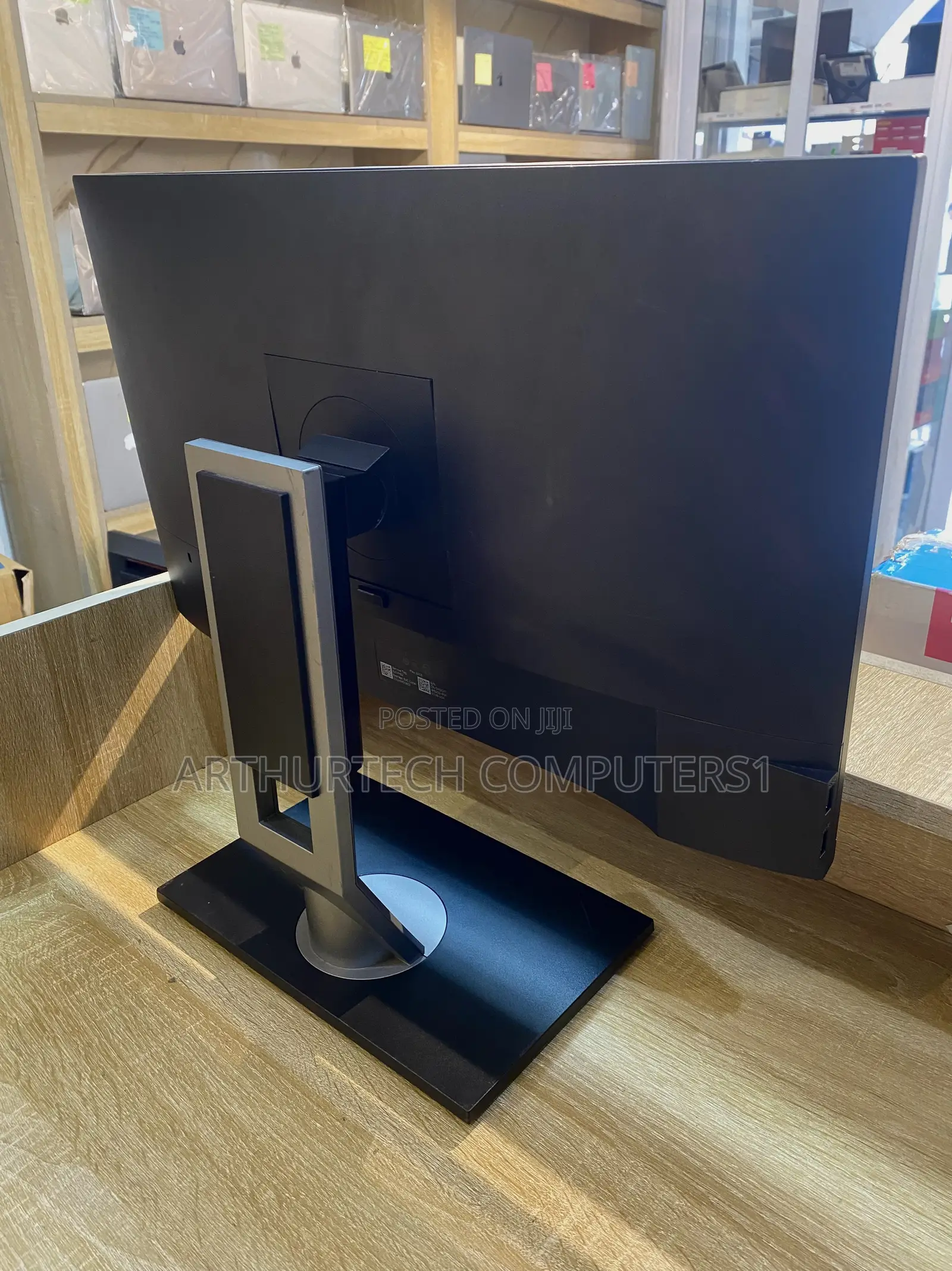 Dell Flat Panel Monitor 2019