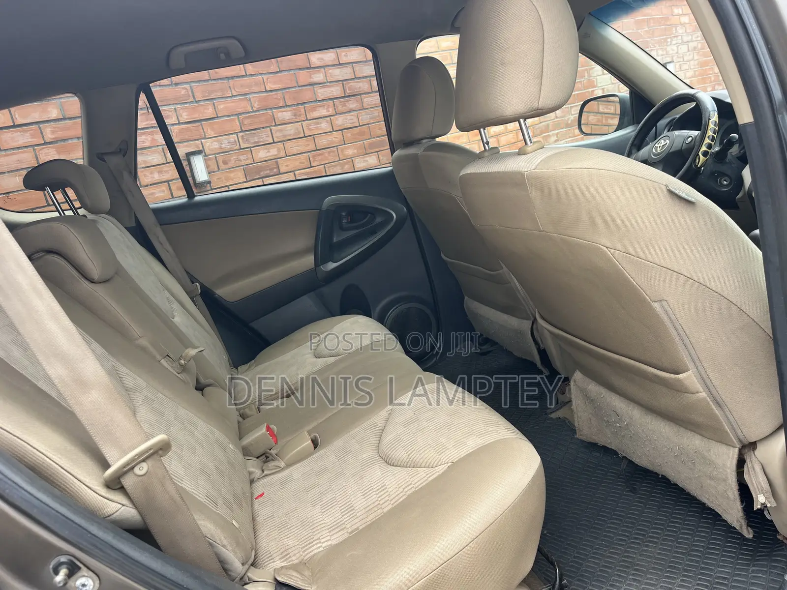Toyota RAV4 2010 Brown
