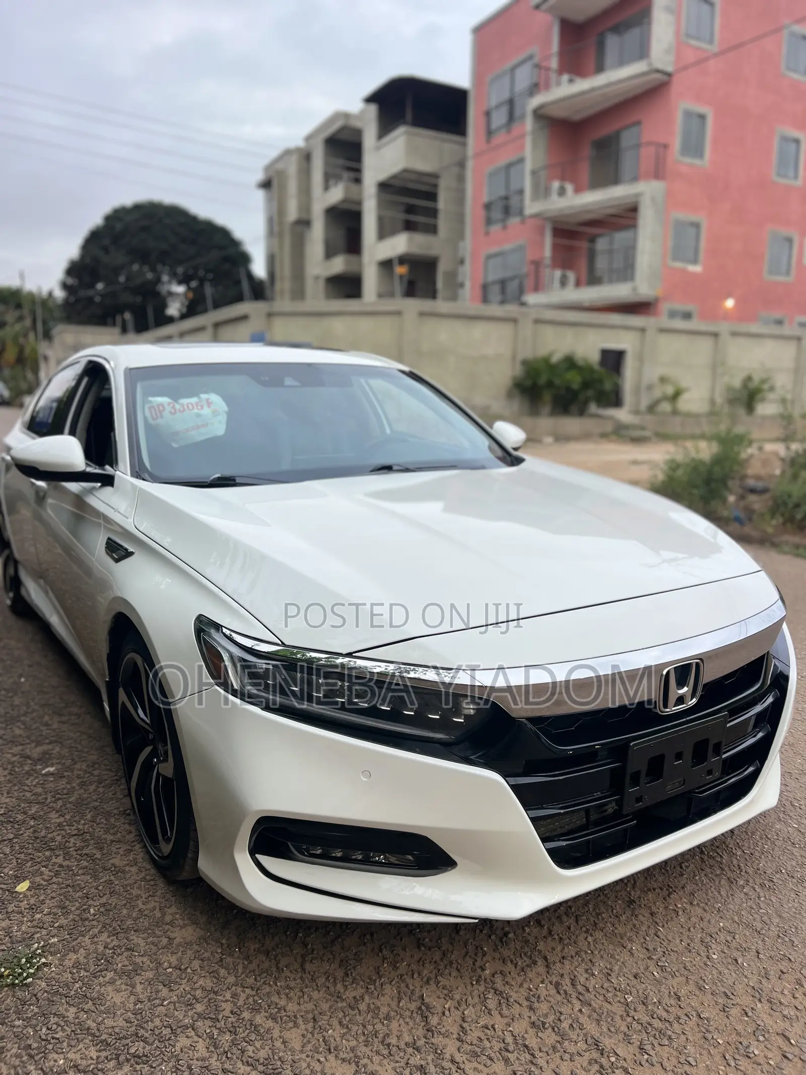 Honda Accord Touring 2018 White