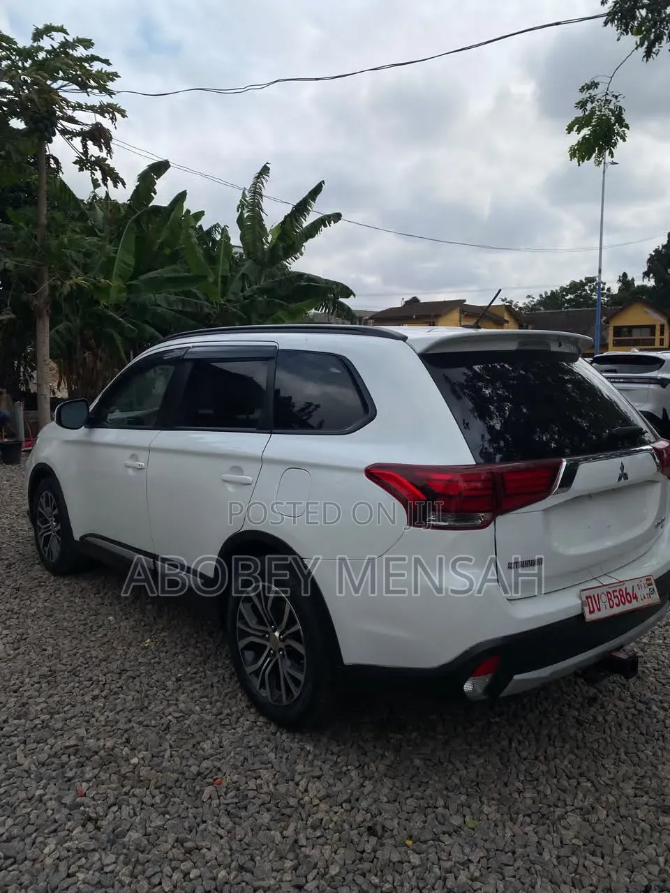 Mitsubishi Outlander SEL AWC 2016 White