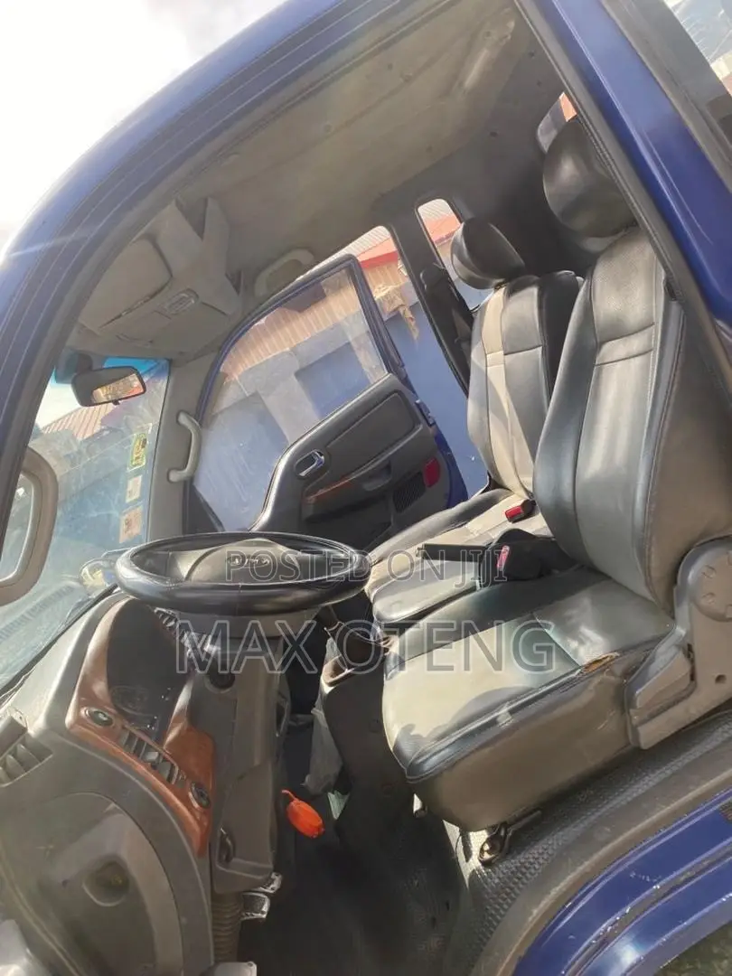 Kia Bongo 2010 Blue