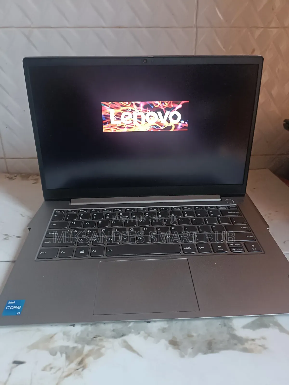 Laptop Lenovo ThinkBook 14 G8 IAL 8GB Intel Core i5 SSD 256GB