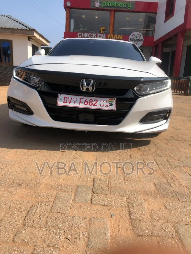 Honda Accord Sport (1.5L 4cyl Turbo CVT) 2019 White