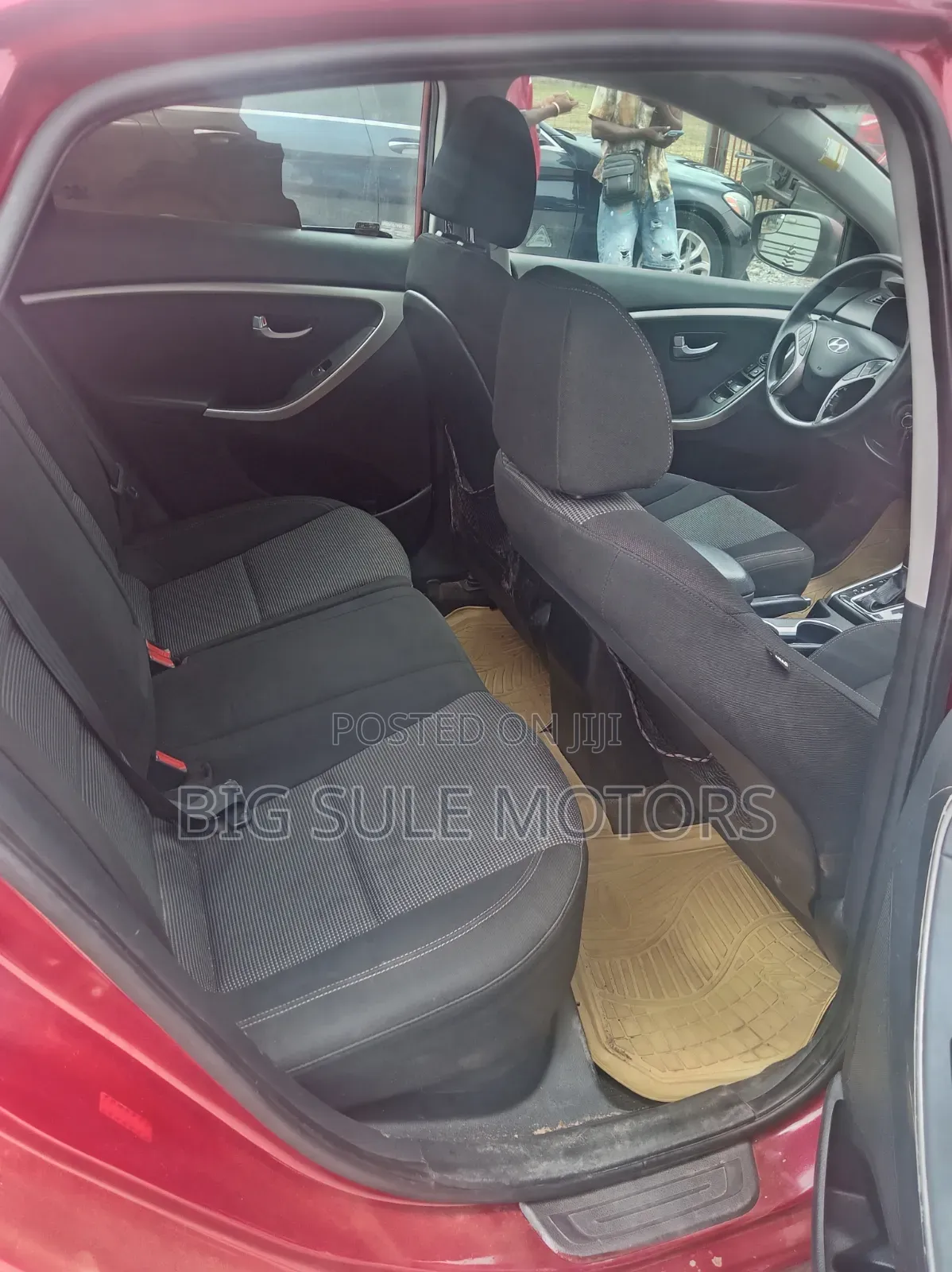 Hyundai Elantra Limited 4dr Sedan (1.8L 4cyl 6A) 2015 Red