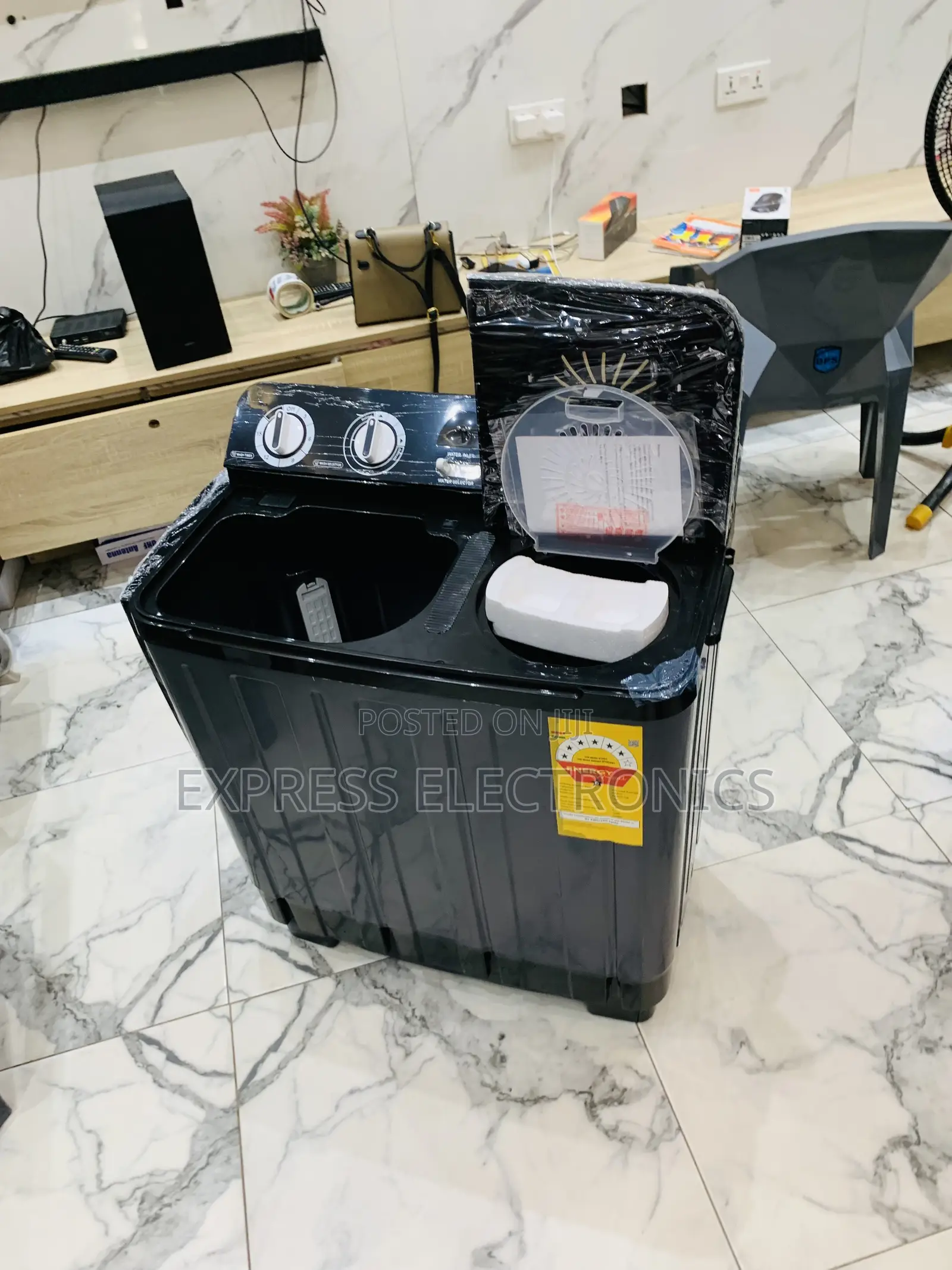 Grab the New Black Nasco 7kg Black Semi-Auto Twin Tub WM (:NAS-07-TW)